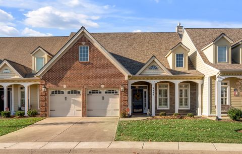 Photo of 3844 Wentworth Place, Lexington, KY 40515 (MLS # 25507262)