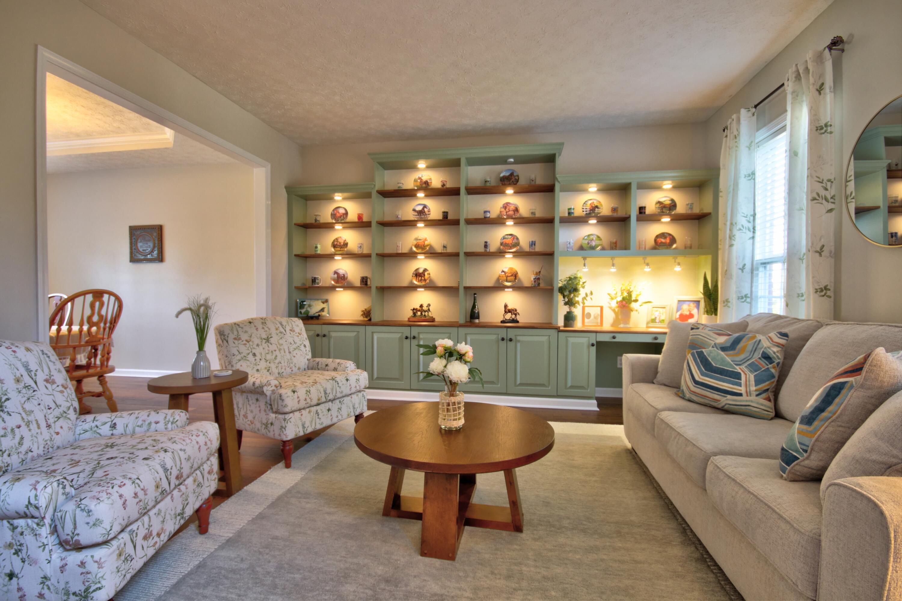 Nicholasville, Kentucky 40356, United States, 4 Bedrooms Bedrooms, ,3 BathroomsBathrooms,Residential,Active,230502