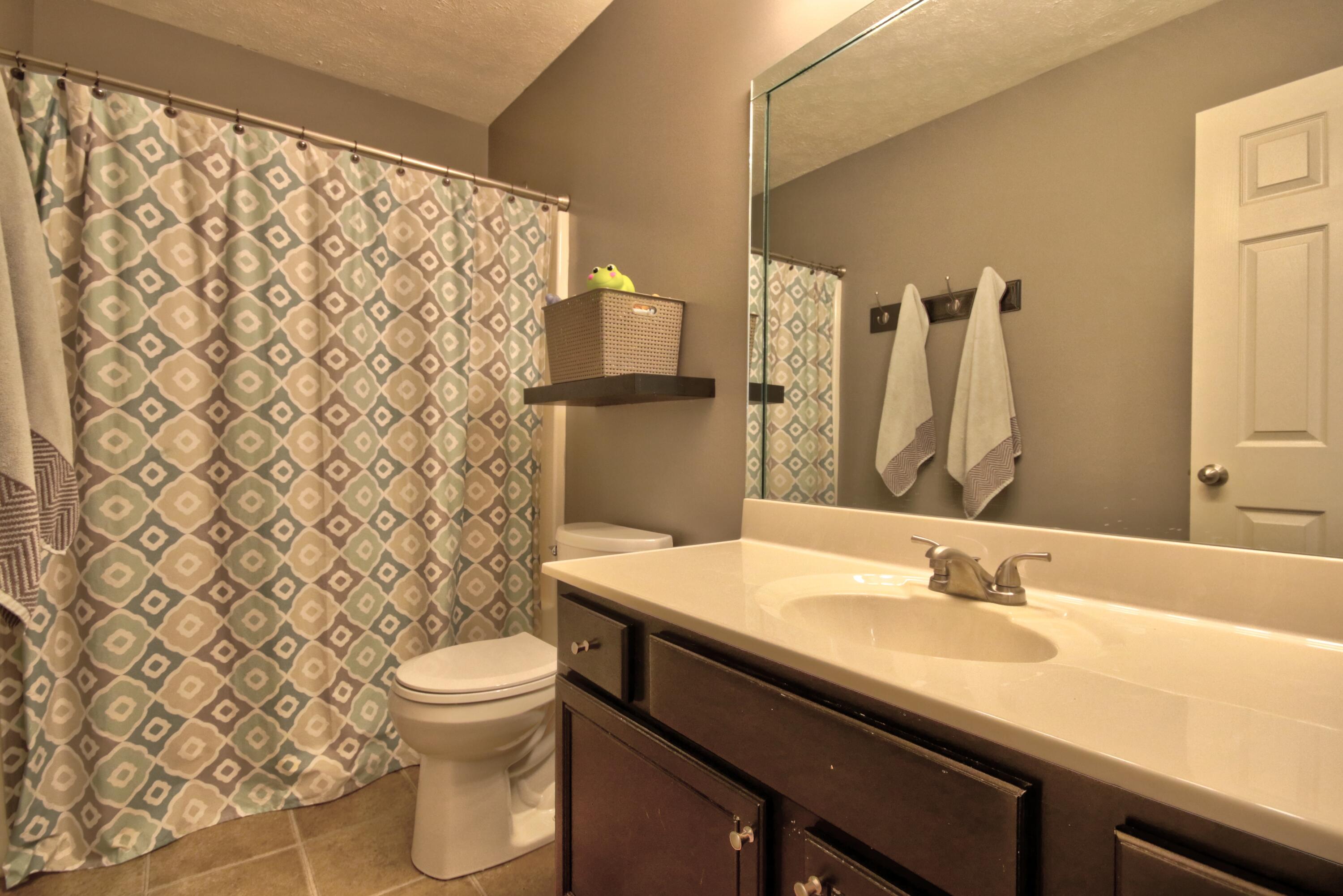 Nicholasville, Kentucky 40356, United States, 4 Bedrooms Bedrooms, ,3 BathroomsBathrooms,Residential,Active,230502