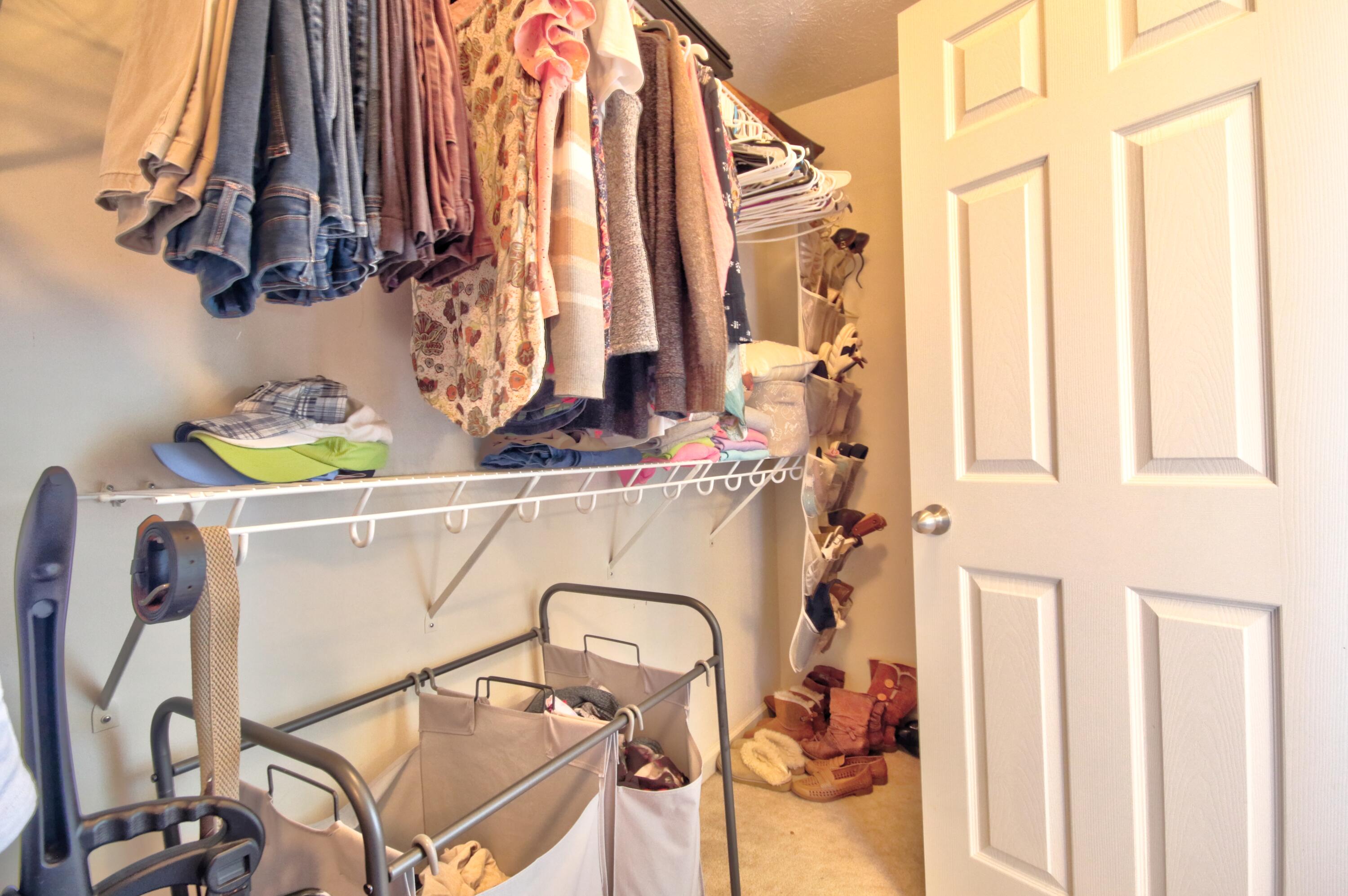 Nicholasville, Kentucky 40356, United States, 4 Bedrooms Bedrooms, ,3 BathroomsBathrooms,Residential,Active,230502