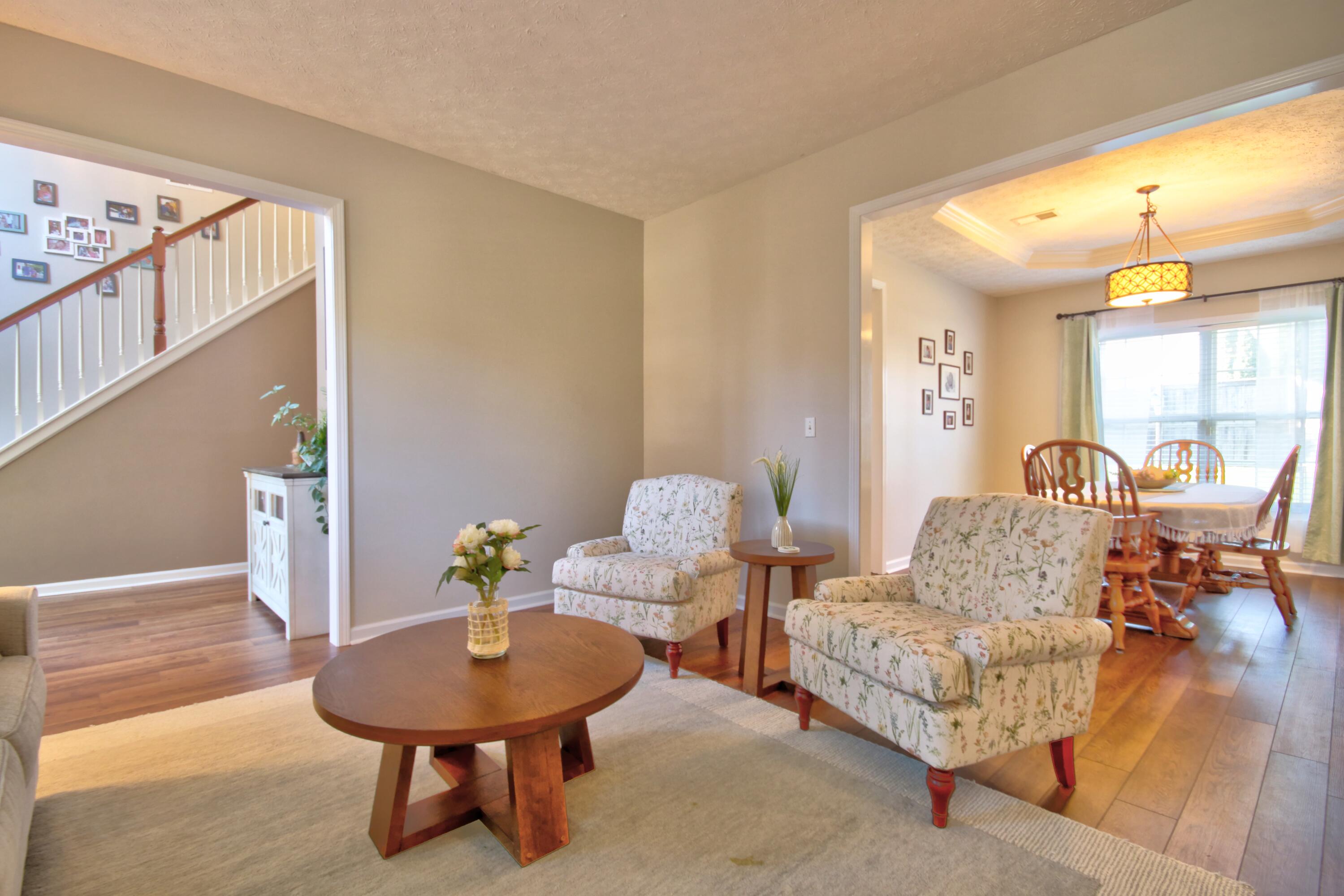 Nicholasville, Kentucky 40356, United States, 4 Bedrooms Bedrooms, ,3 BathroomsBathrooms,Residential,Active,230502