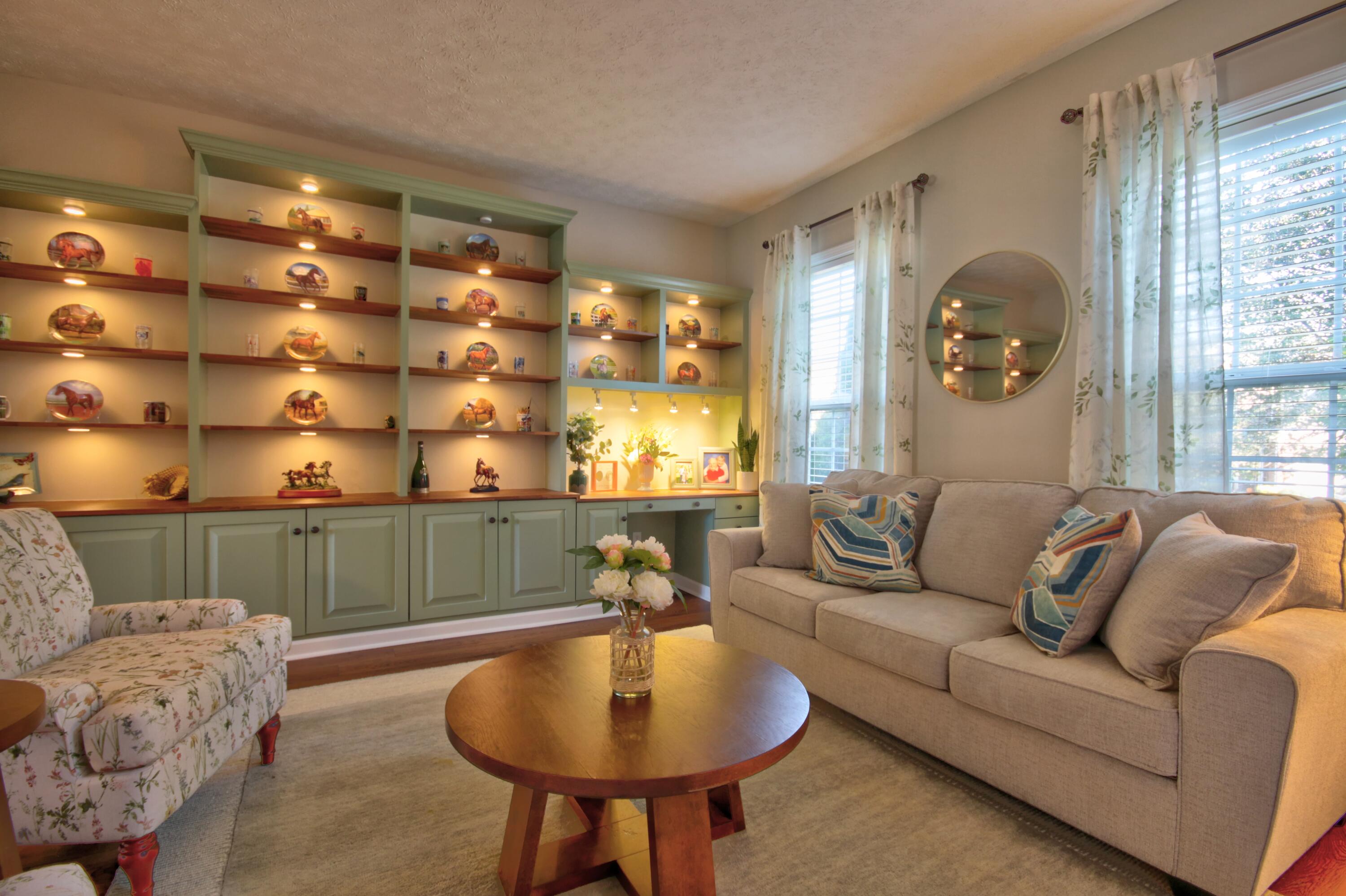 Nicholasville, Kentucky 40356, United States, 4 Bedrooms Bedrooms, ,3 BathroomsBathrooms,Residential,Active,230502