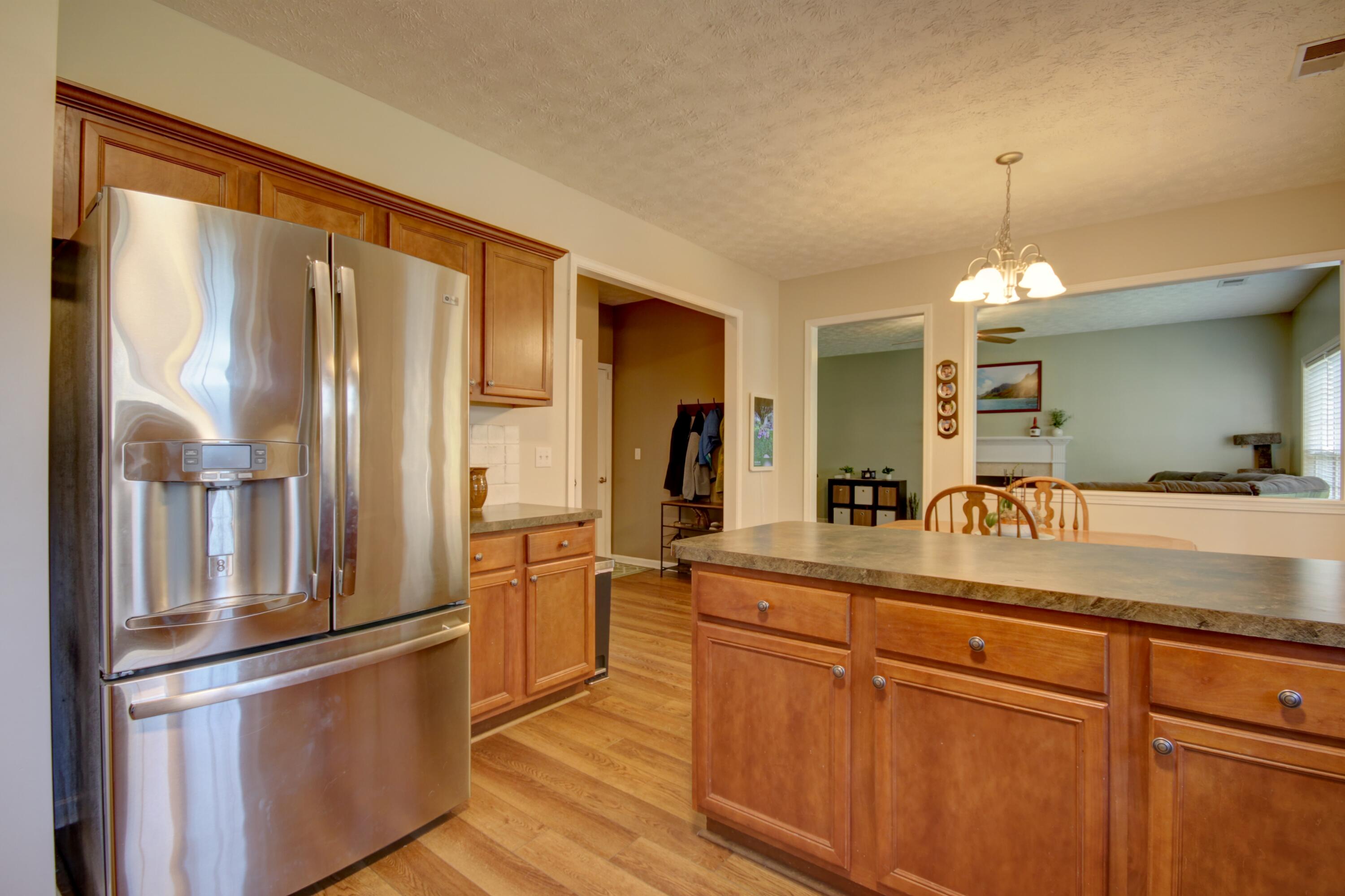 Nicholasville, Kentucky 40356, United States, 4 Bedrooms Bedrooms, ,3 BathroomsBathrooms,Residential,Active,230502