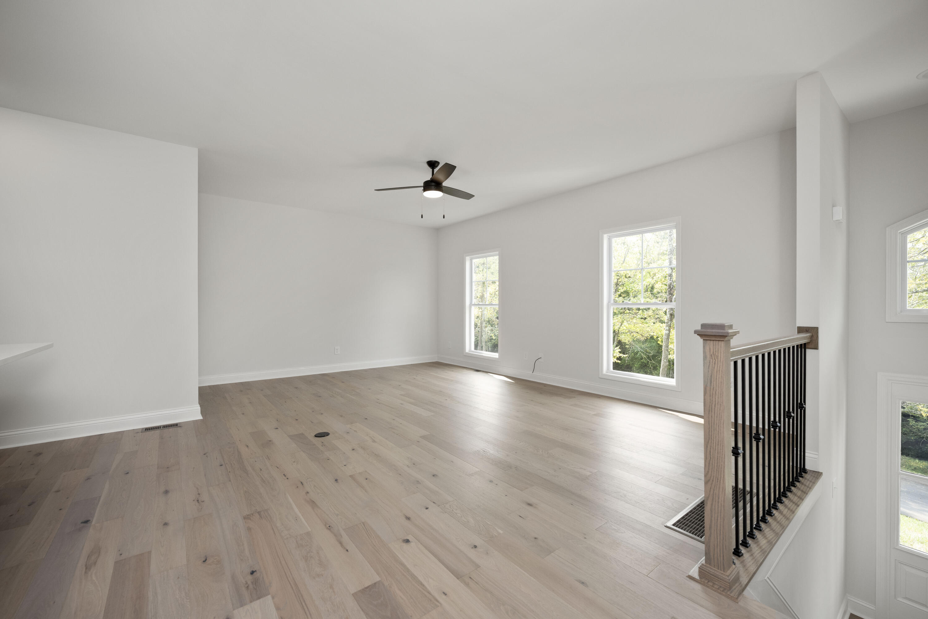 Richmond, Kentucky 40475, United States, 4 Bedrooms Bedrooms, ,3 BathroomsBathrooms,Residential,Active,151092