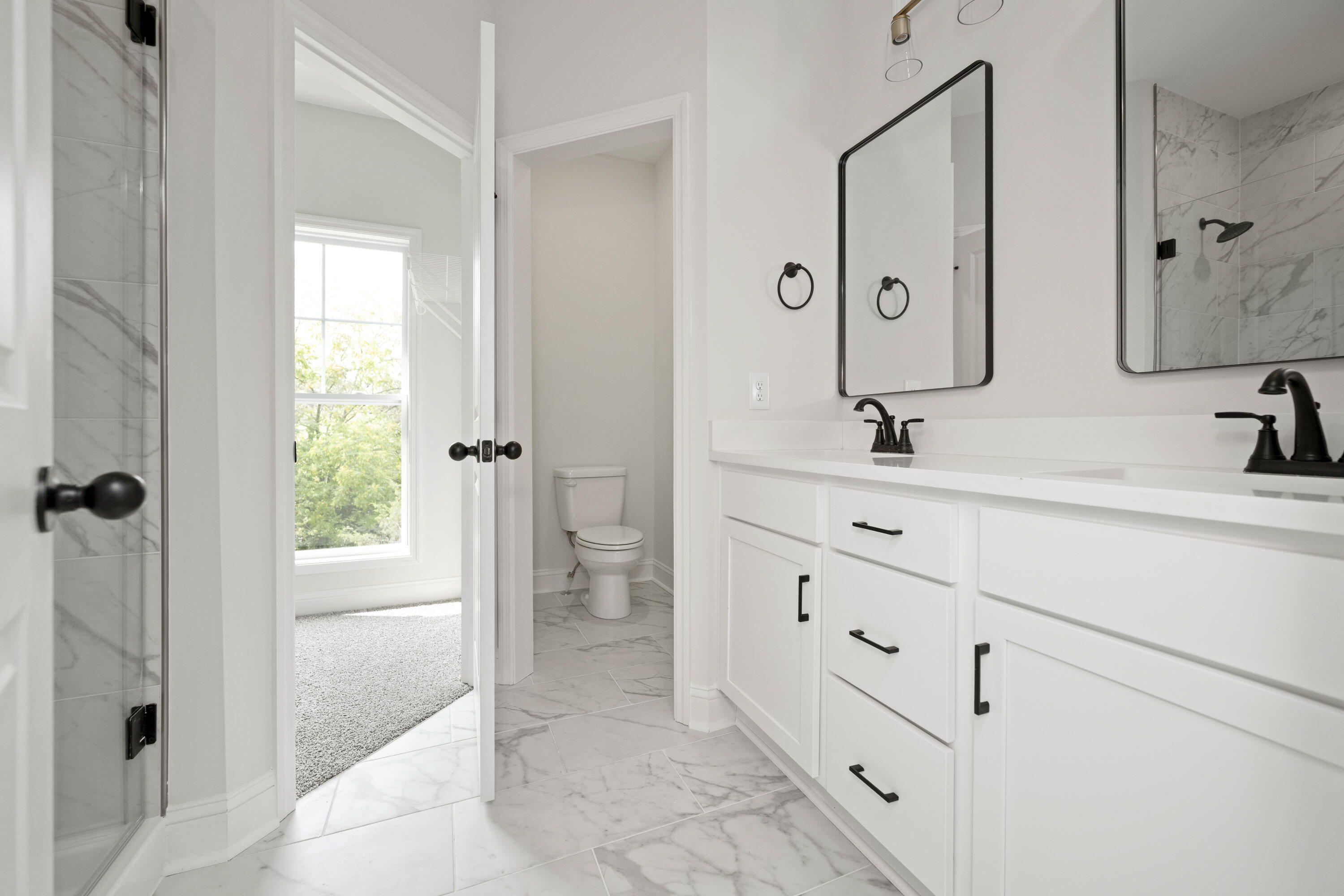 Richmond, Kentucky 40475, United States, 4 Bedrooms Bedrooms, ,3 BathroomsBathrooms,Residential,Active,151092