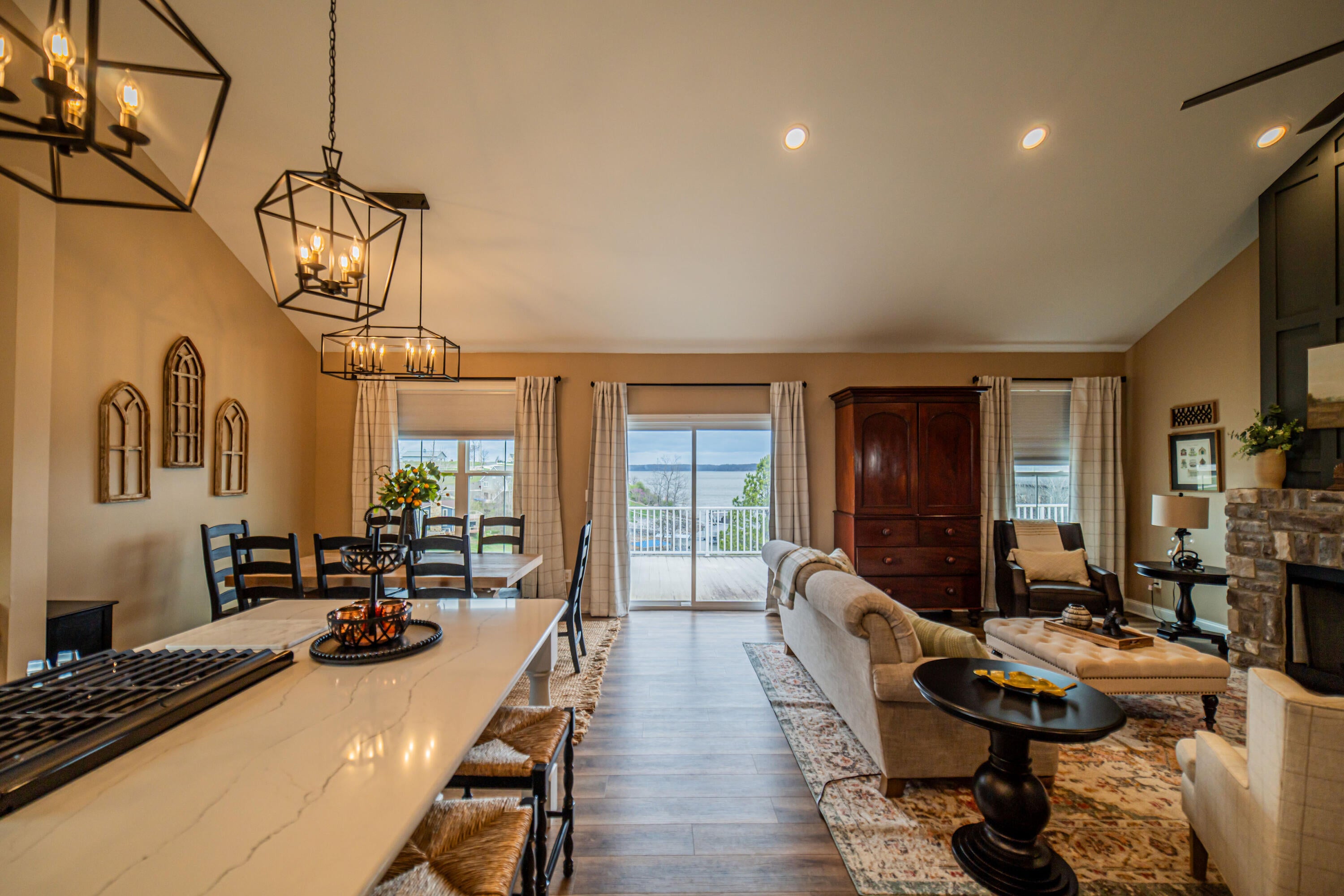 368 Sherwood Drive