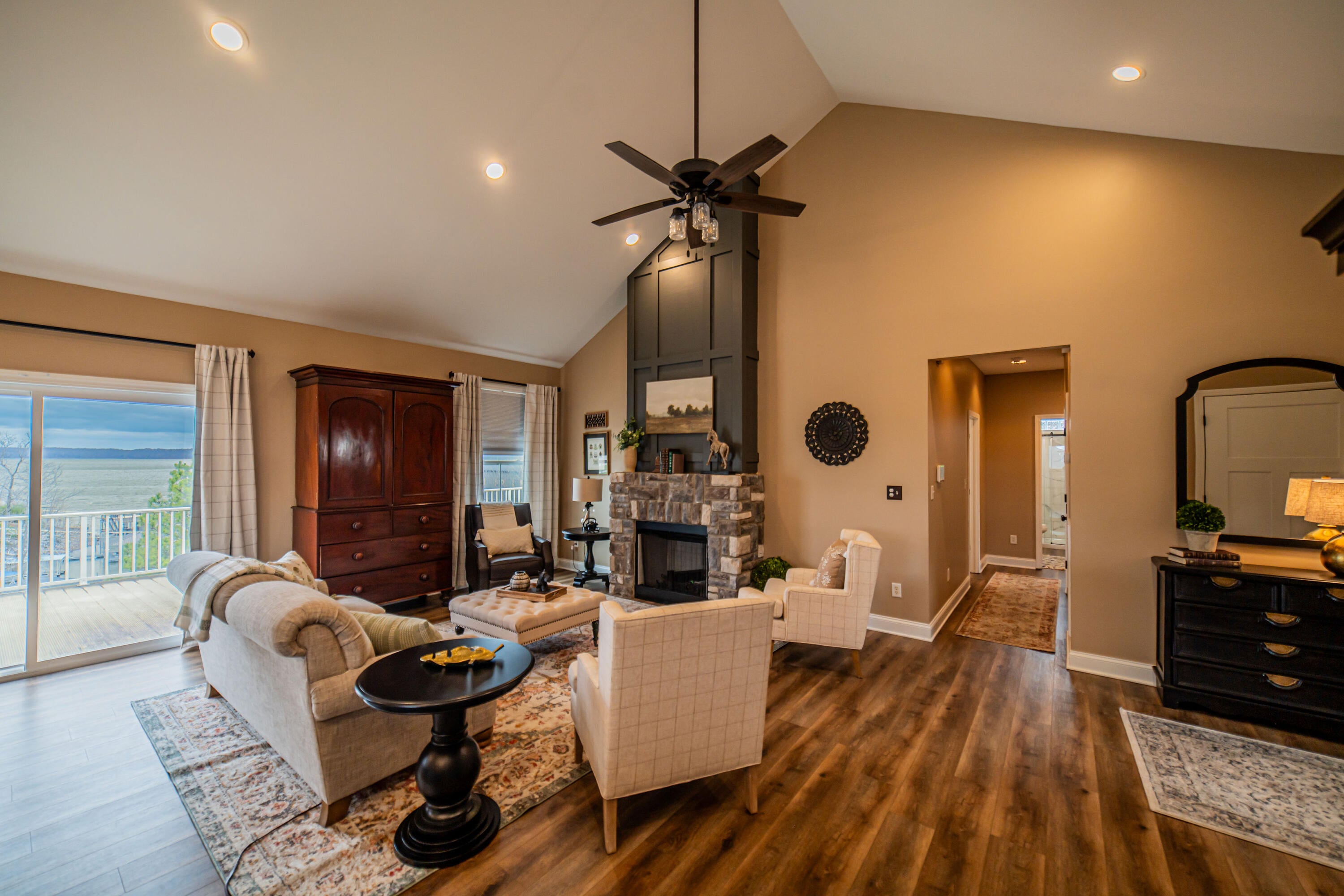 368 Sherwood Drive