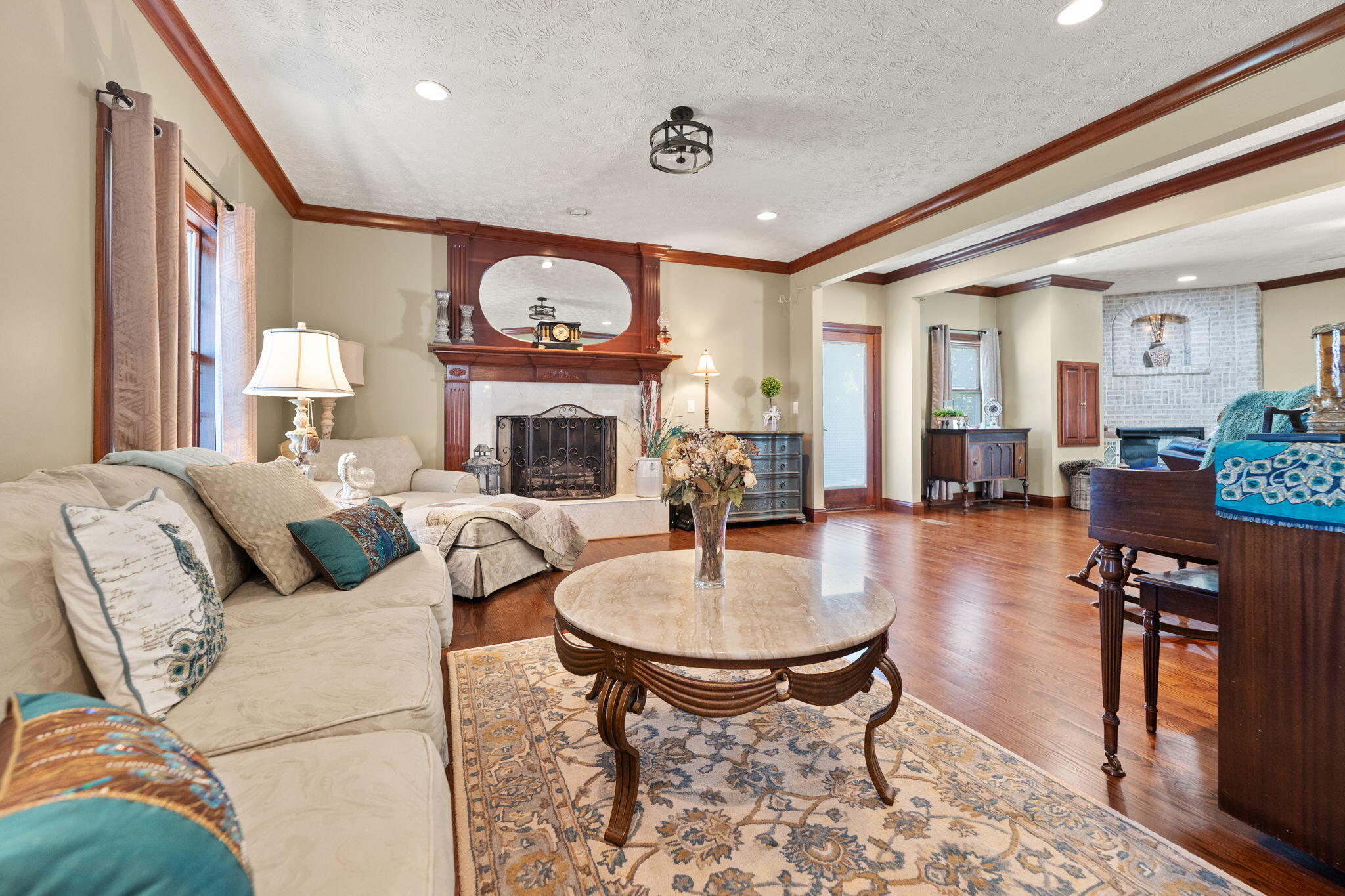 Somerset, Kentucky, 42503, United States, 4 Bedrooms Bedrooms, ,5 BathroomsBathrooms,Residential,Active,2052049