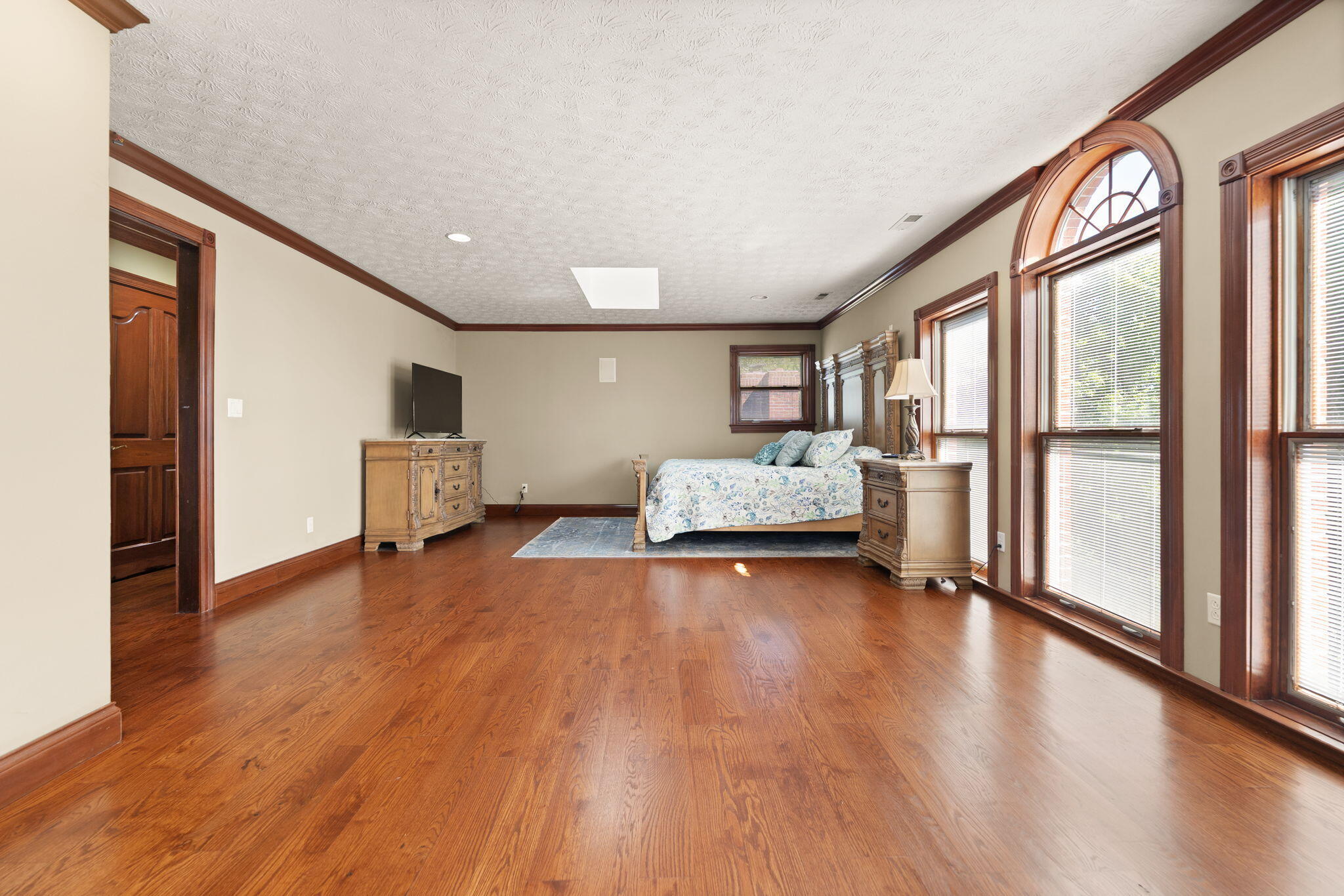 Somerset, Kentucky, 42503, United States, 4 Bedrooms Bedrooms, ,5 BathroomsBathrooms,Residential,Active,2052049