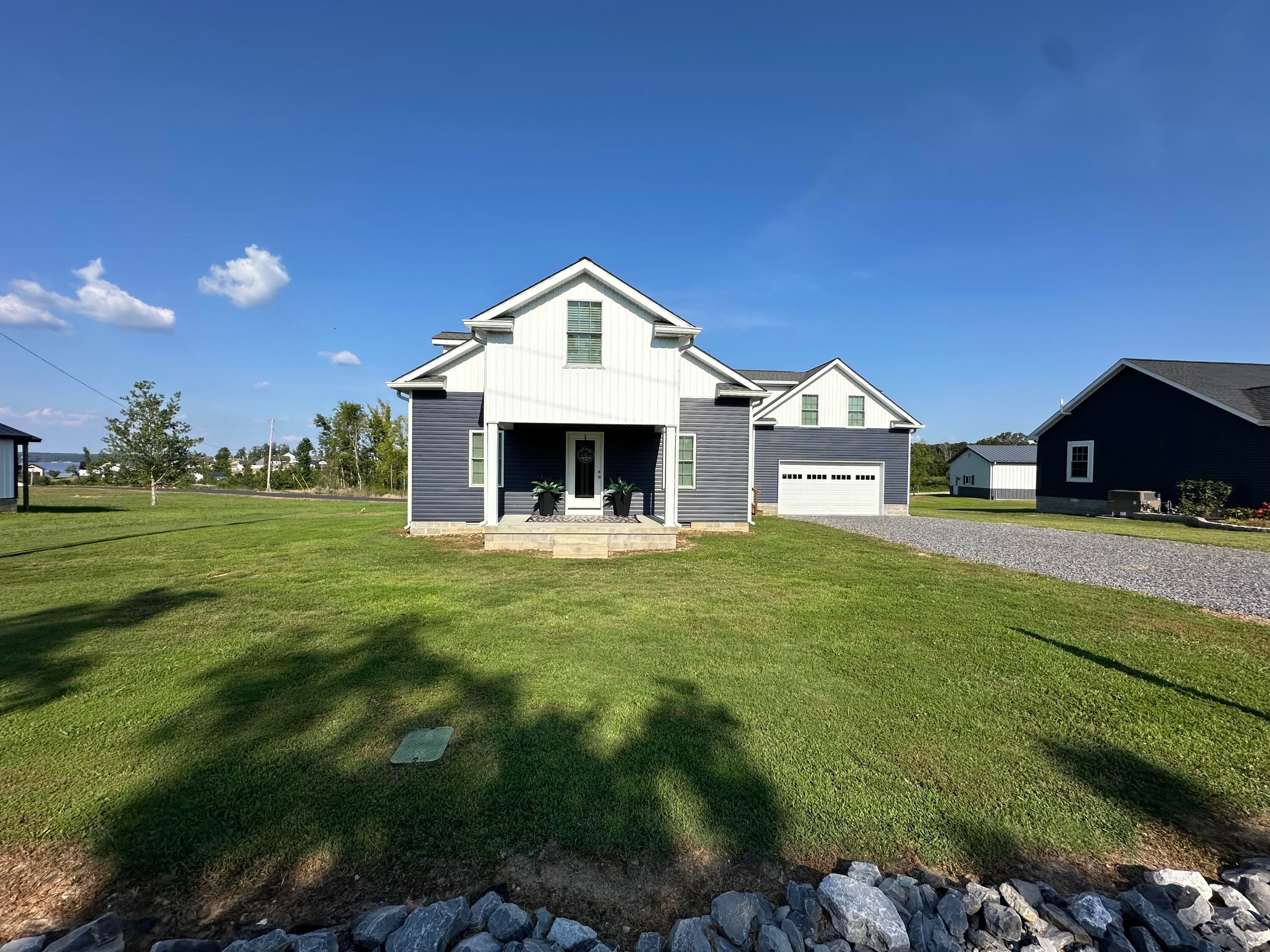 60 Lexington Drive