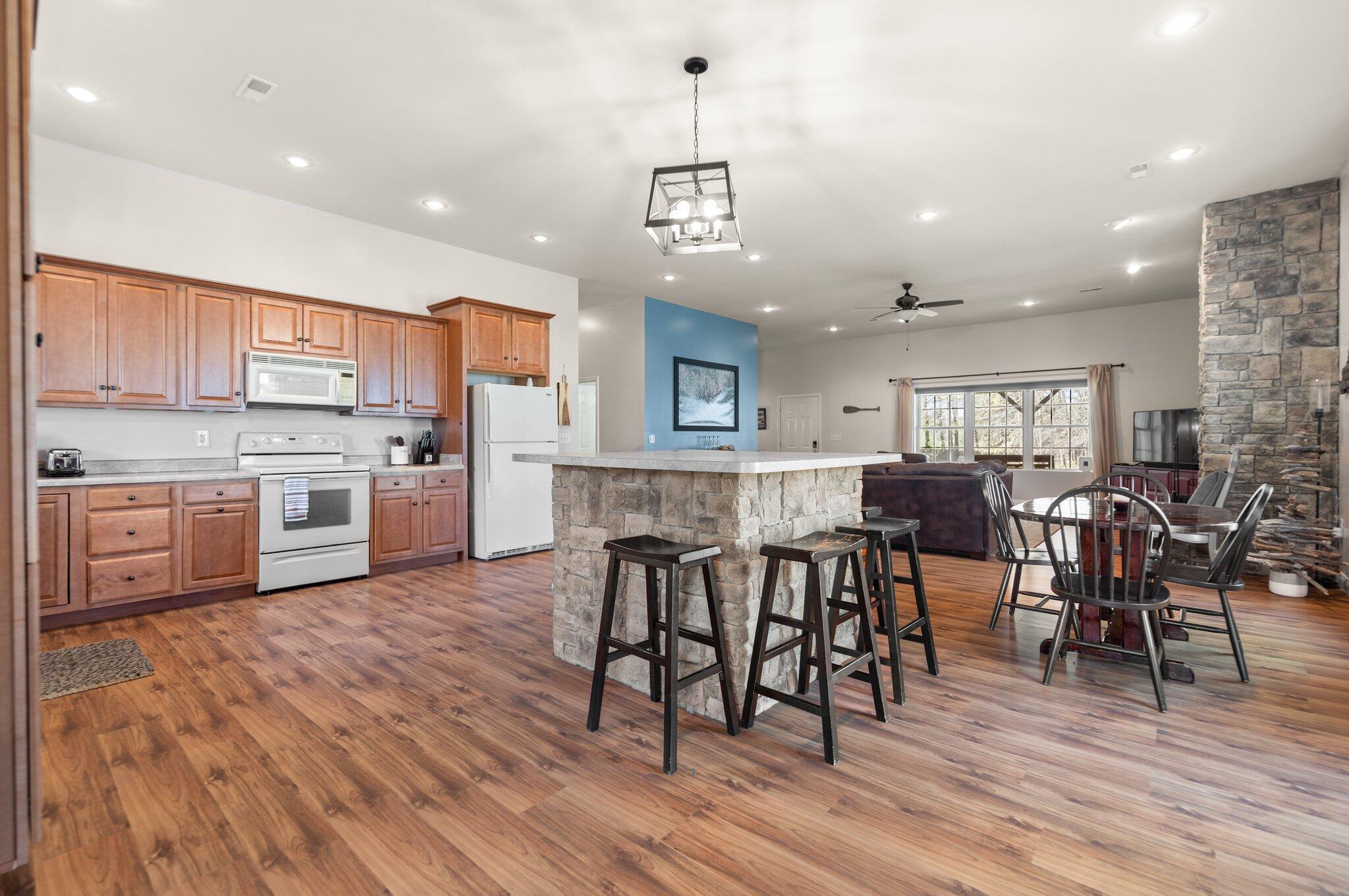 Nancy, Kentucky 42544, United States, 3 Bedrooms Bedrooms, ,2 BathroomsBathrooms,Residential,Active,106744