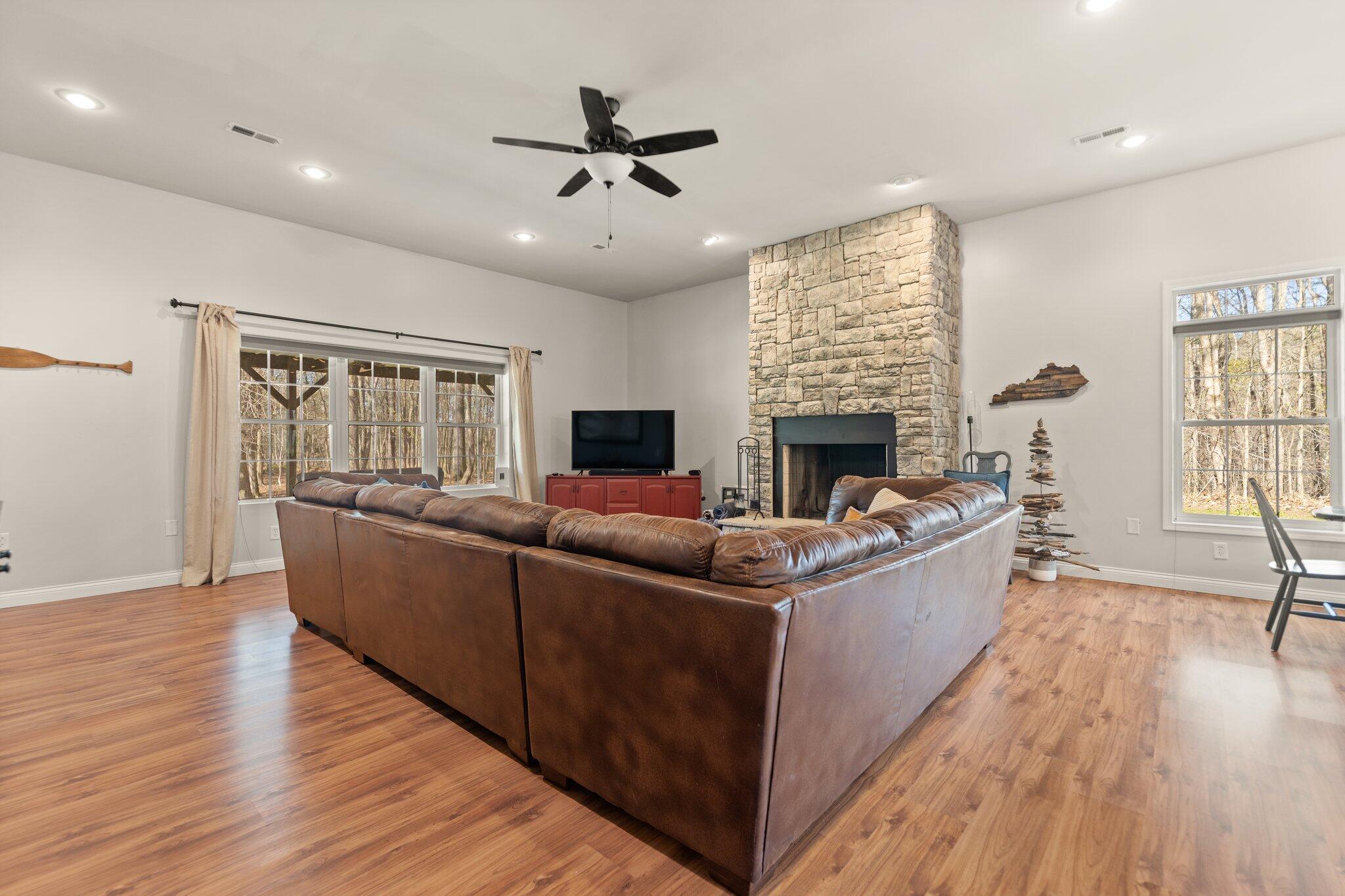 Nancy, Kentucky 42544, United States, 3 Bedrooms Bedrooms, ,2 BathroomsBathrooms,Residential,Active,106744