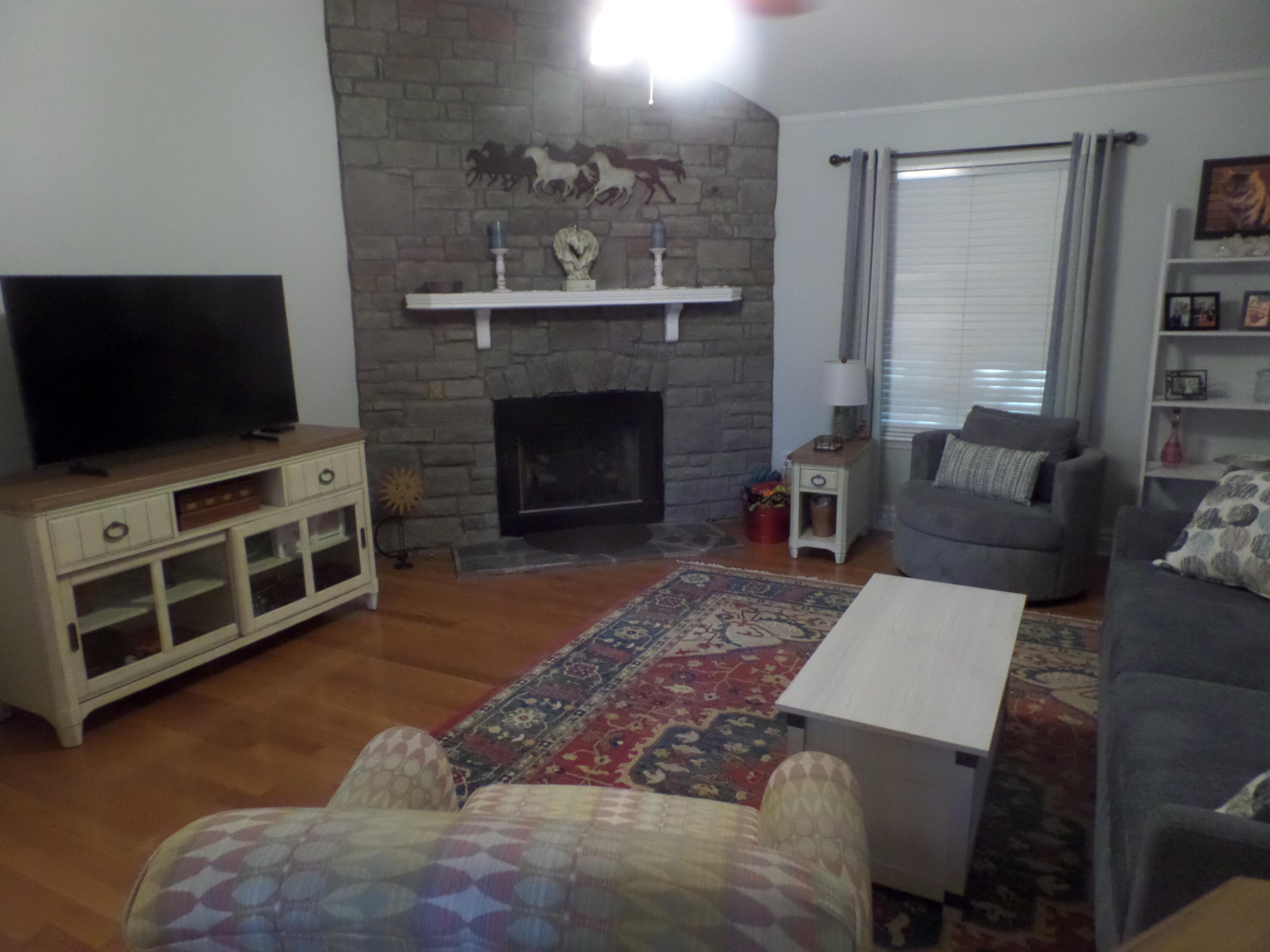 Georgetown, Kentucky 40324, United States, 3 Bedrooms Bedrooms, ,2 BathroomsBathrooms,Residential,Active,152594