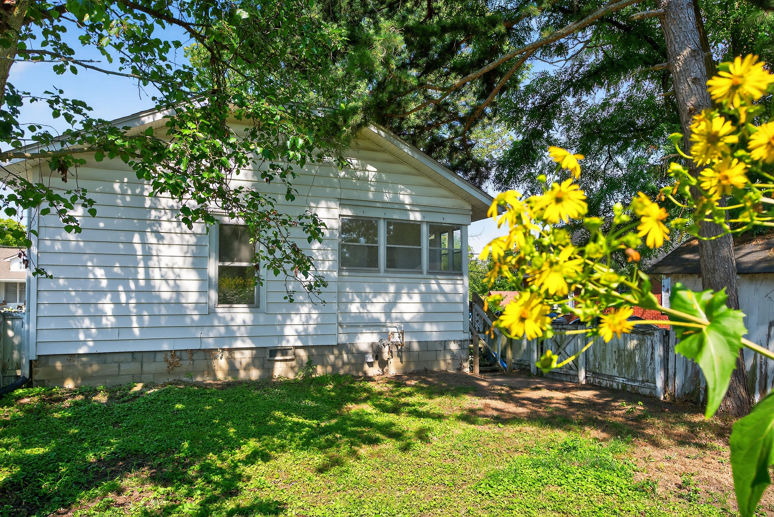 Berea, Kentucky 40403, United States, 3 Bedrooms Bedrooms, ,1 BathroomBathrooms,Residential,Active,185591