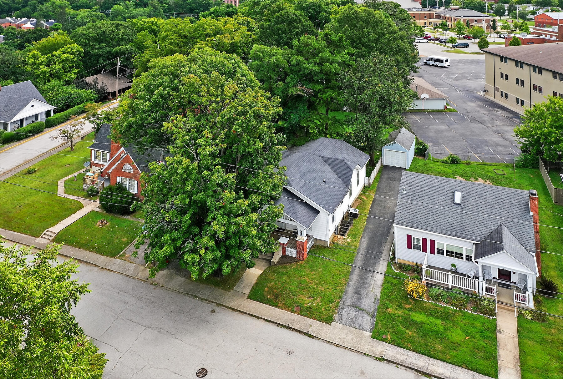 Berea, Kentucky 40403, United States, 3 Bedrooms Bedrooms, ,1 BathroomBathrooms,Residential,Active,185591