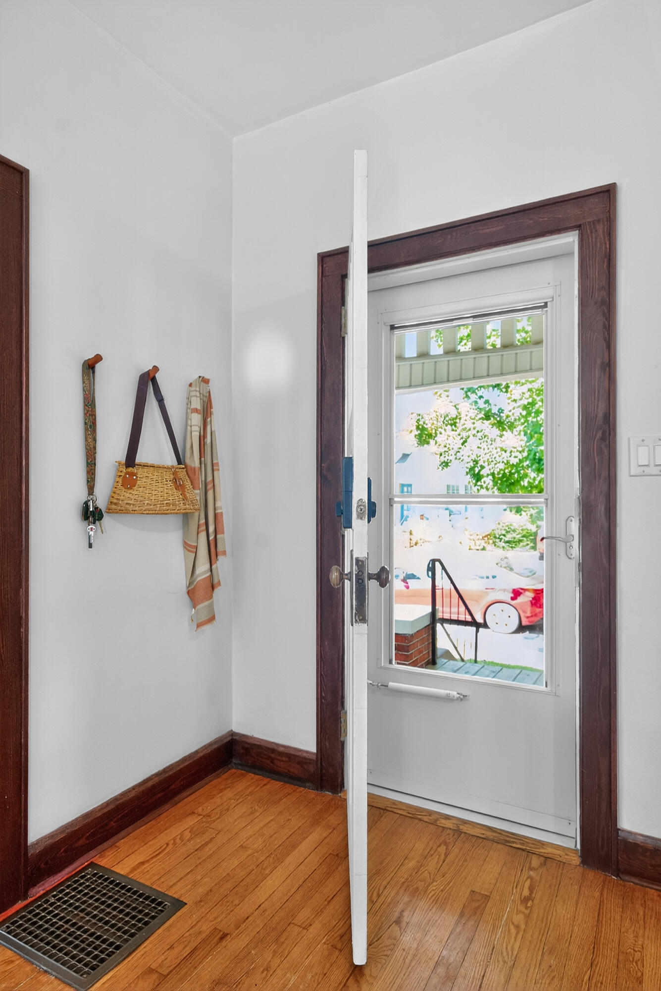 Berea, Kentucky 40403, United States, 3 Bedrooms Bedrooms, ,1 BathroomBathrooms,Residential,Active,185591