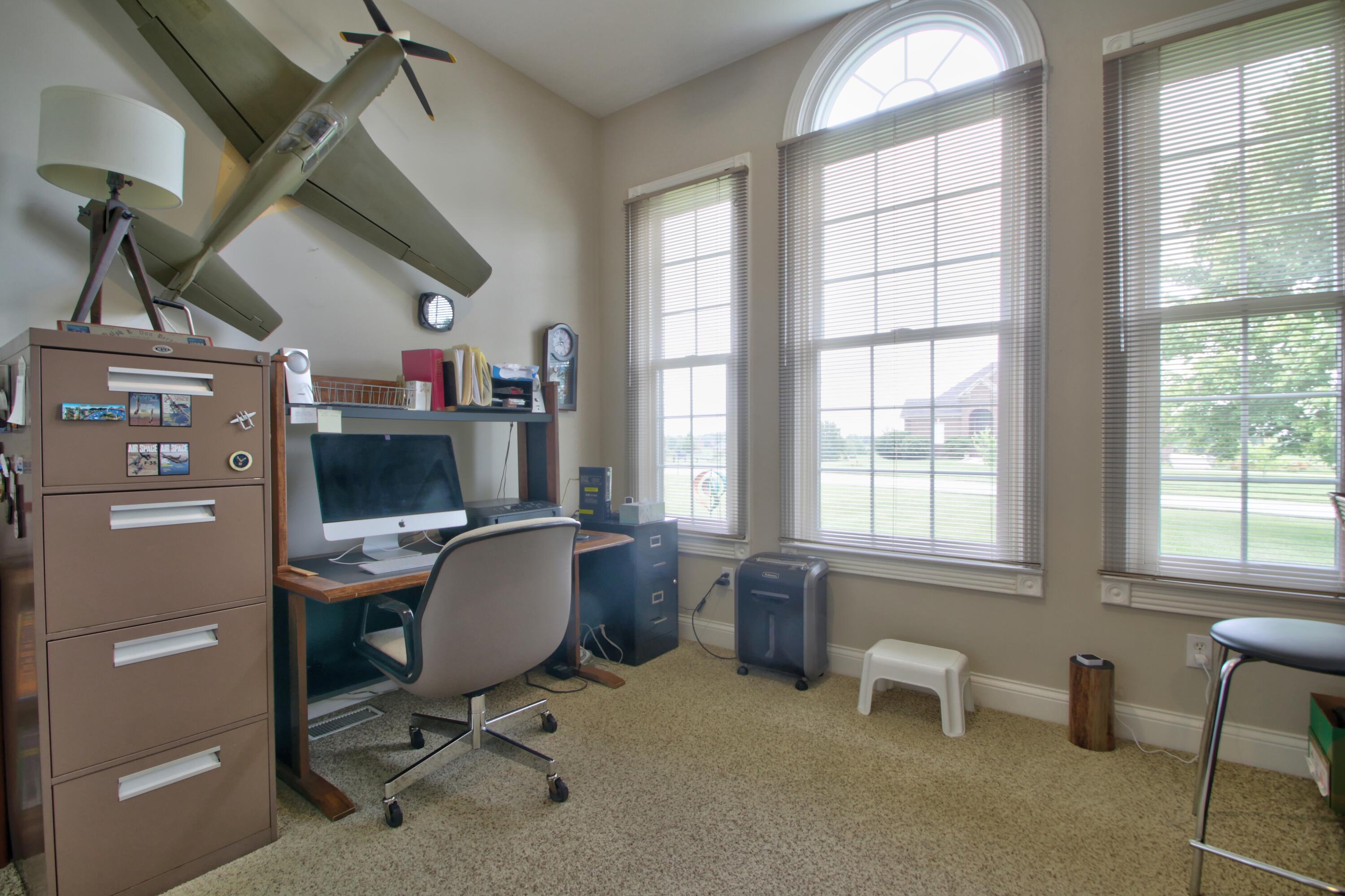 Richmond, Kentucky 40475, United States, 3 Bedrooms Bedrooms, ,2 BathroomsBathrooms,Residential,Active,164143