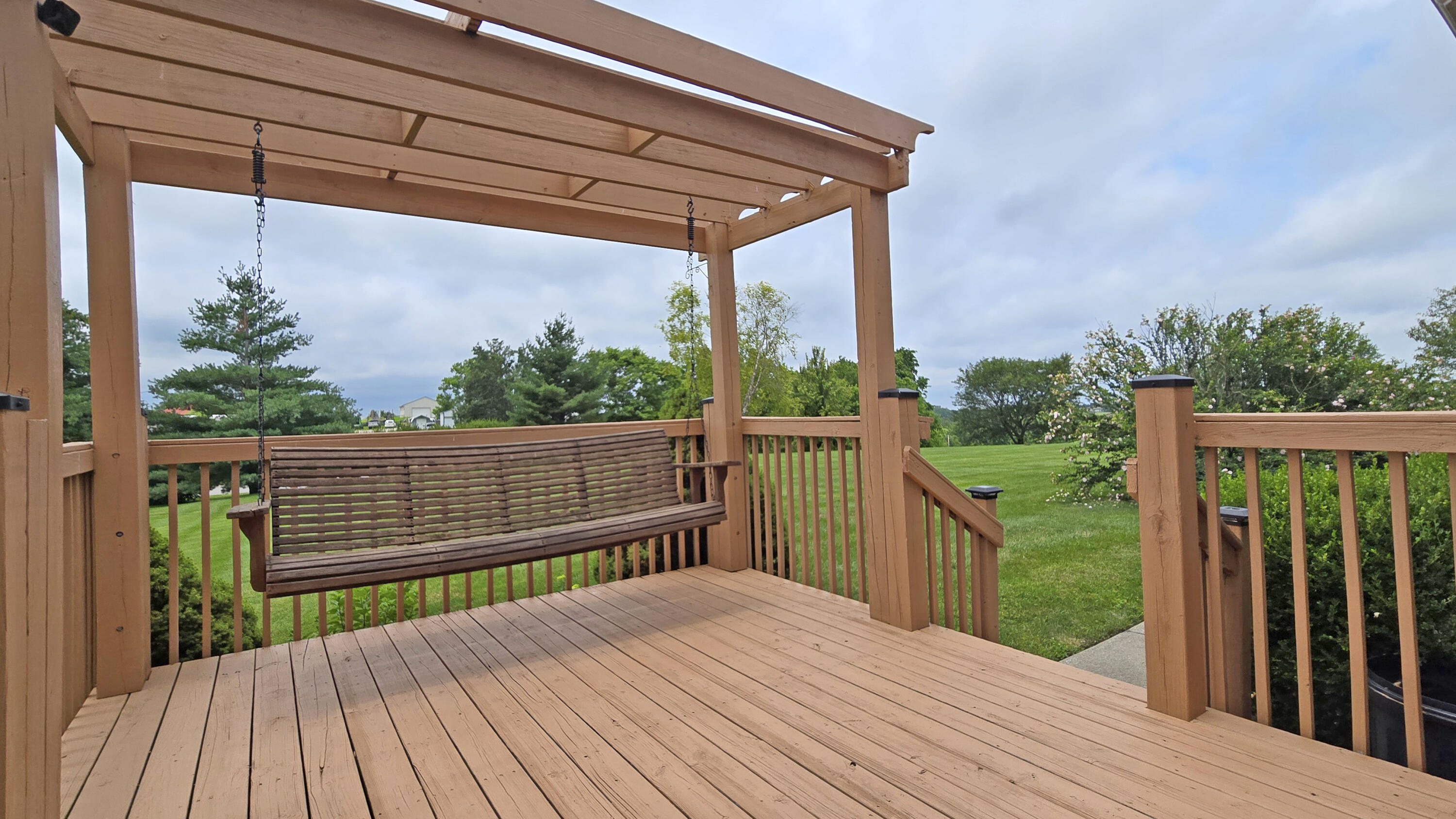 Richmond, Kentucky 40475, United States, 3 Bedrooms Bedrooms, ,2 BathroomsBathrooms,Residential,Active,164143