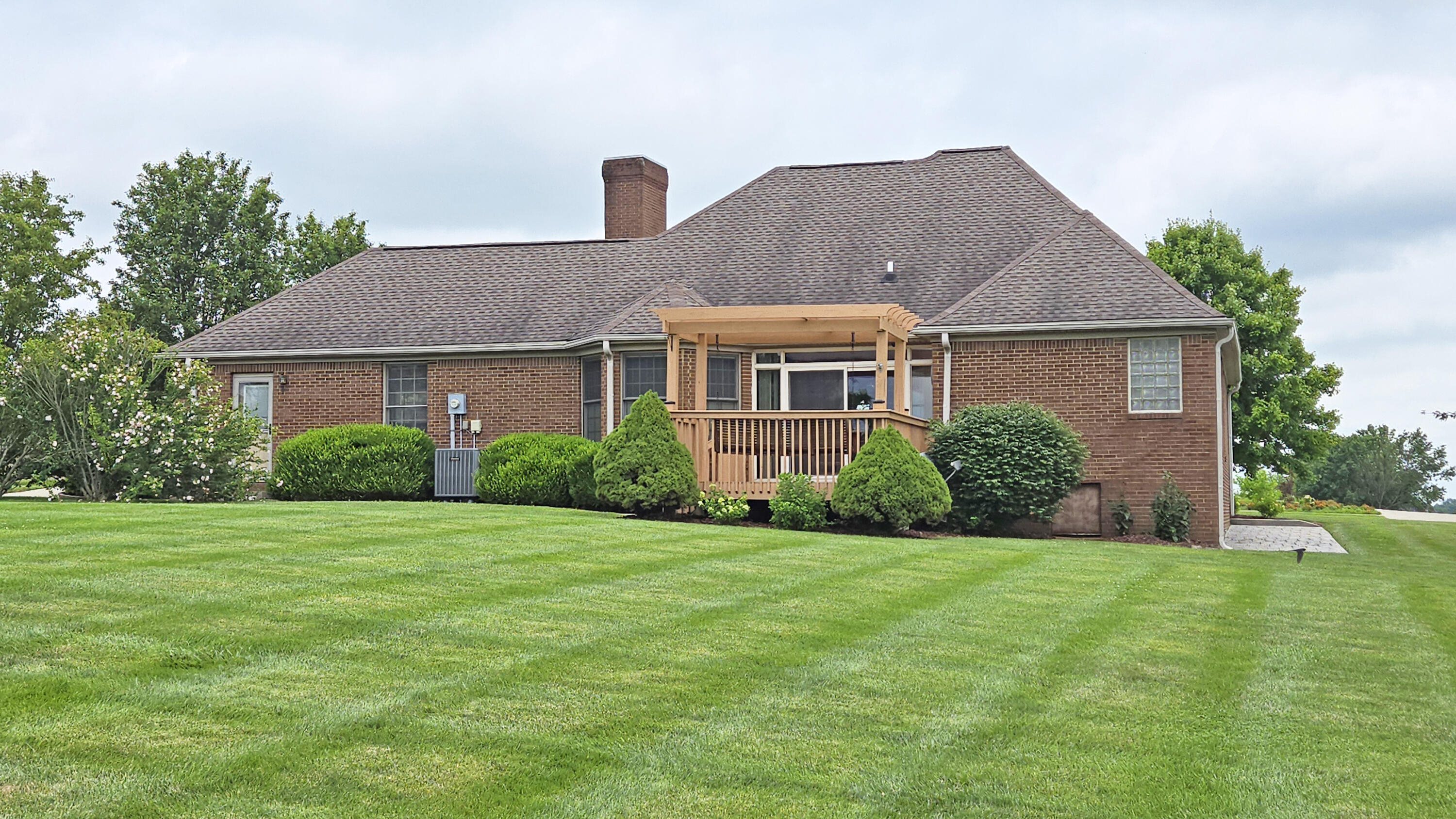 Richmond, Kentucky 40475, United States, 3 Bedrooms Bedrooms, ,2 BathroomsBathrooms,Residential,Active,164143