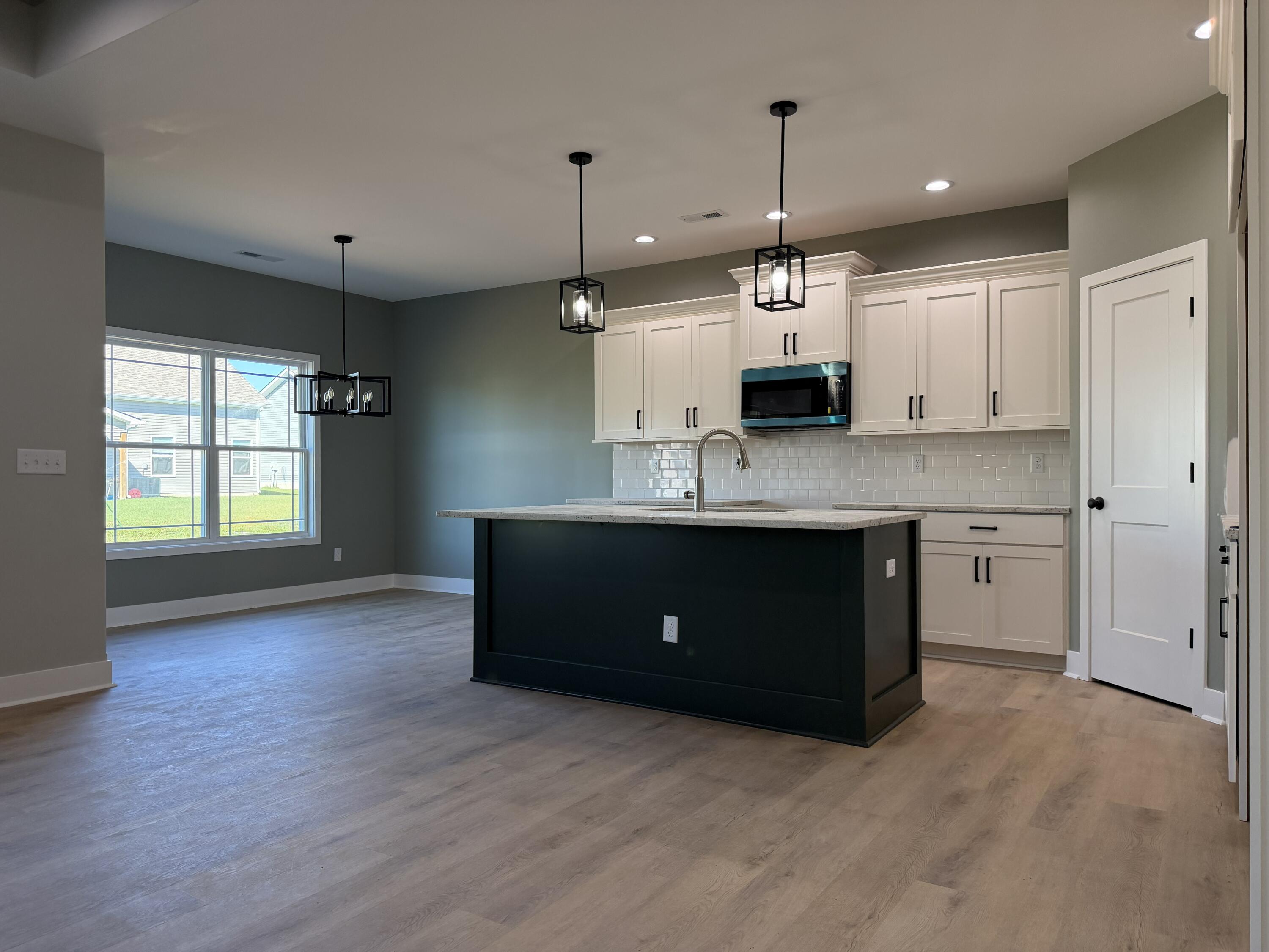 163 Whitley Way