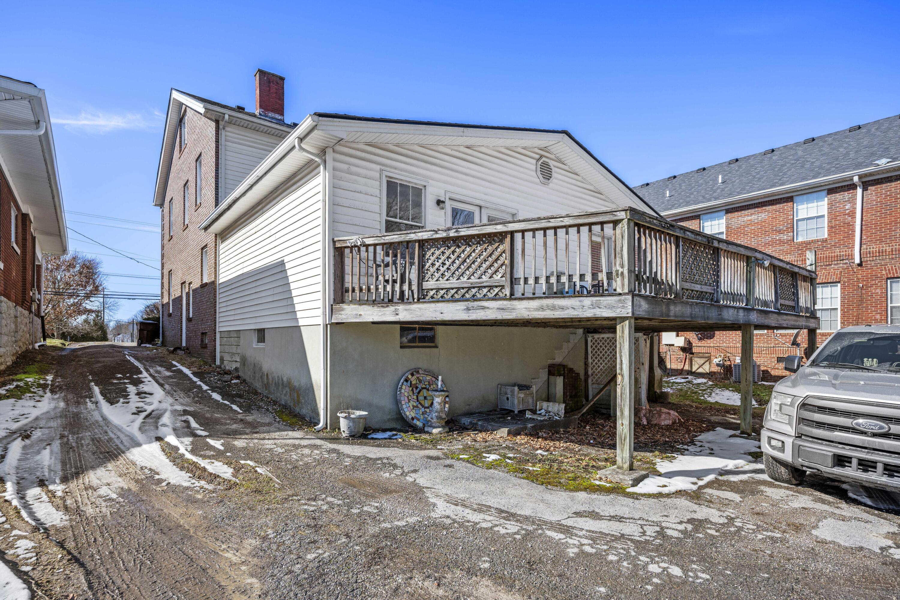 Richmond, Kentucky 40475, United States, ,Commercial,Active,77568