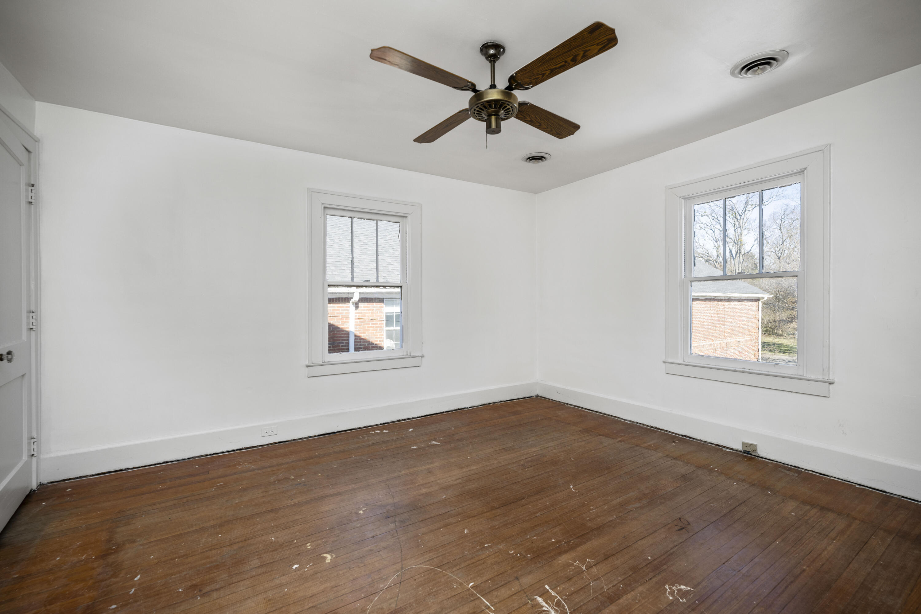 Richmond, Kentucky 40475, United States, ,Commercial,Active,77568