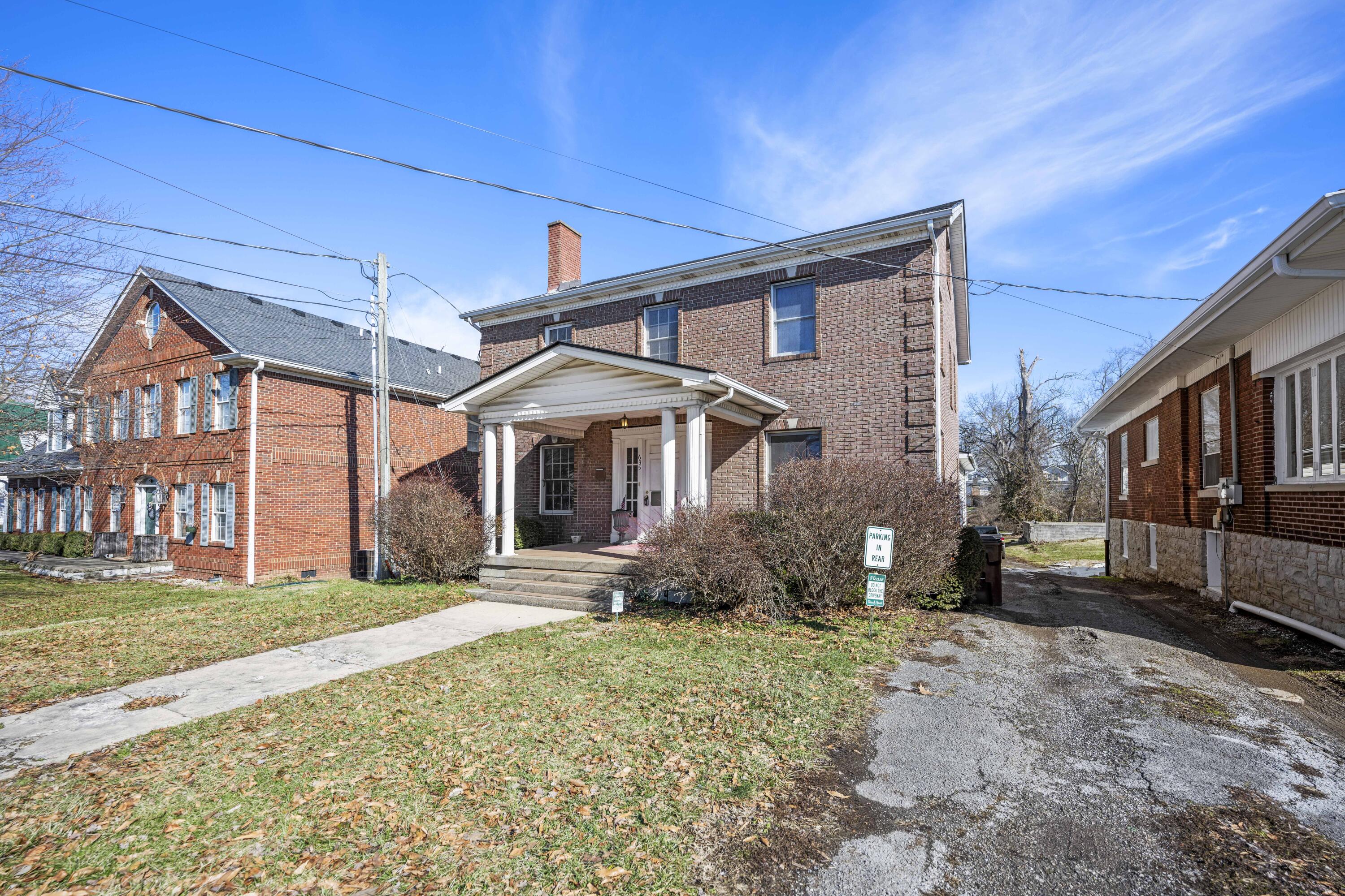 Richmond, Kentucky 40475, United States, ,Commercial,Active,77568