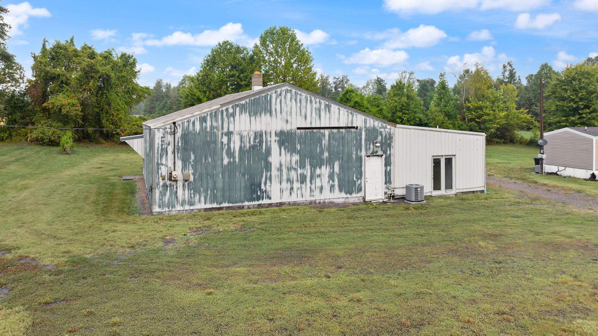 Russell Springs, Kentucky 42642, United States, 3 Bedrooms Bedrooms, ,3 BathroomsBathrooms,Residential,Active,204837