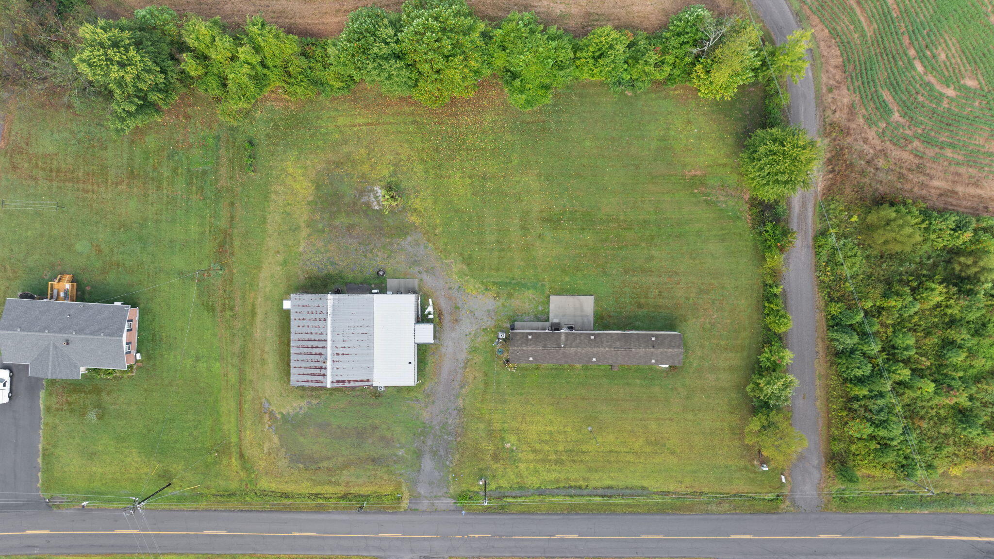 Russell Springs, Kentucky 42642, United States, 3 Bedrooms Bedrooms, ,3 BathroomsBathrooms,Residential,Active,204837