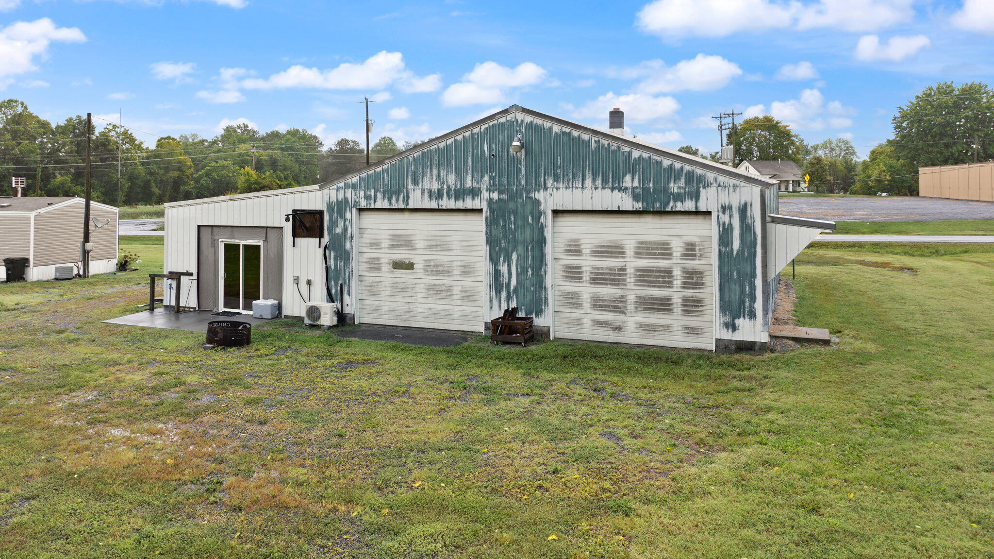 Russell Springs, Kentucky 42642, United States, 3 Bedrooms Bedrooms, ,3 BathroomsBathrooms,Residential,Active,204837