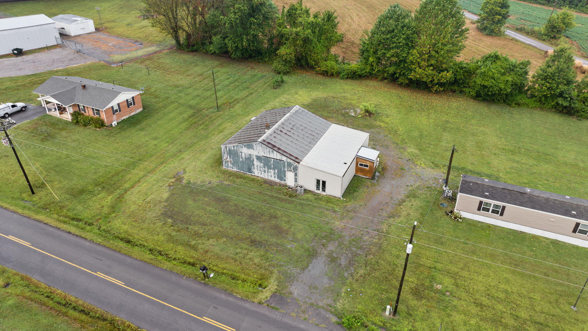 Russell Springs, Kentucky 42642, United States, 3 Bedrooms Bedrooms, ,3 BathroomsBathrooms,Residential,Active,204837