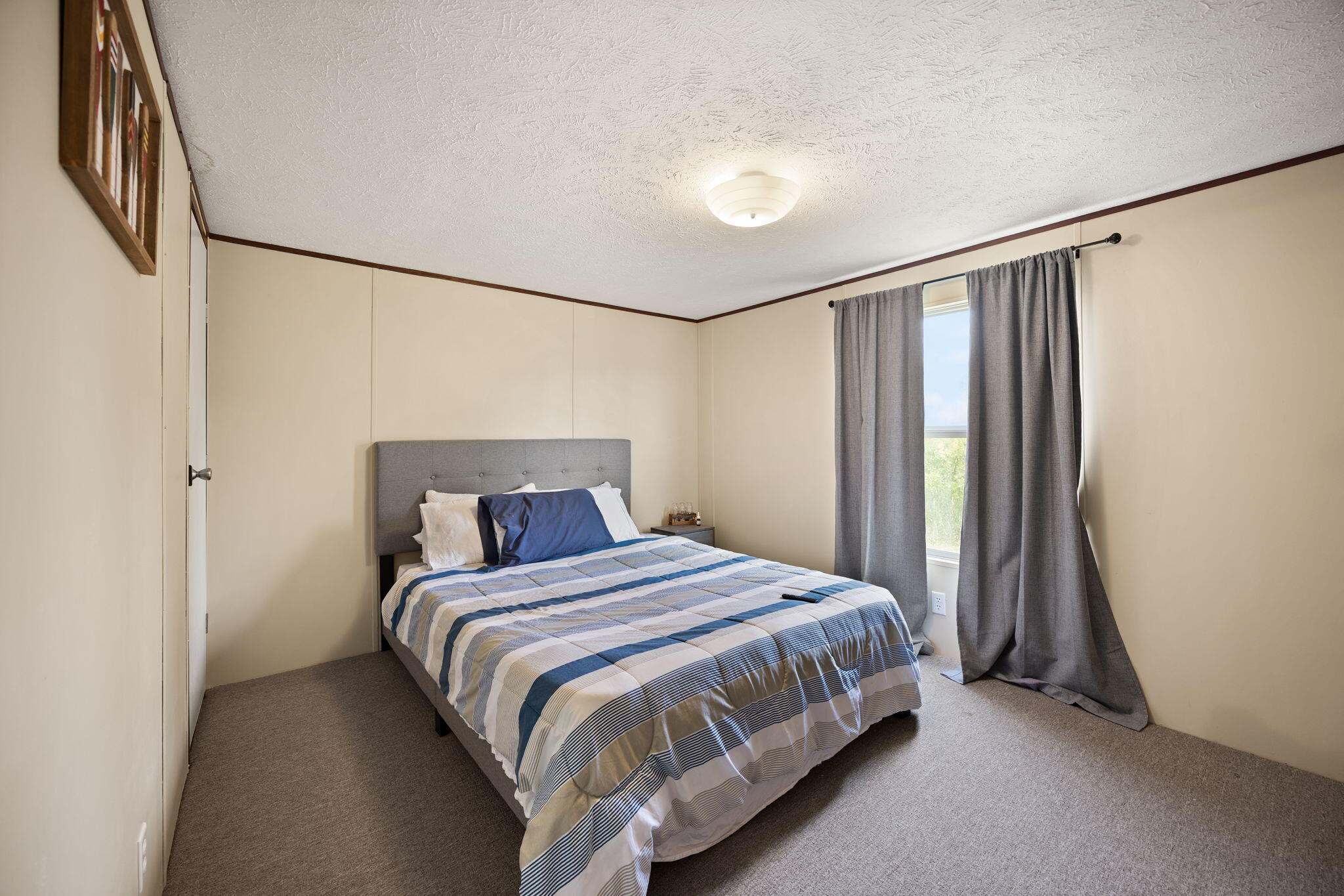 Russell Springs, Kentucky 42642, United States, 3 Bedrooms Bedrooms, ,3 BathroomsBathrooms,Residential,Active,204837