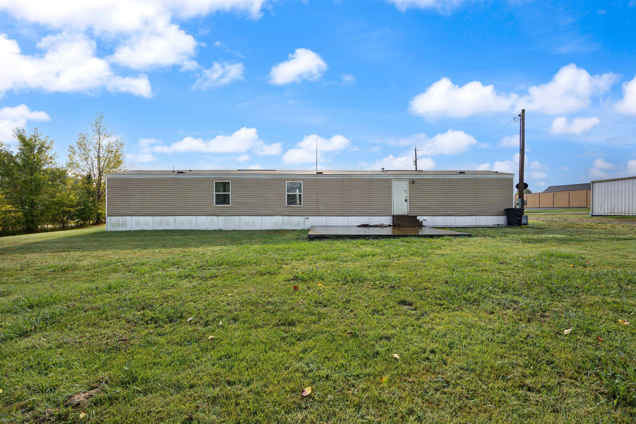 Russell Springs, Kentucky 42642, United States, 3 Bedrooms Bedrooms, ,3 BathroomsBathrooms,Residential,Active,204837