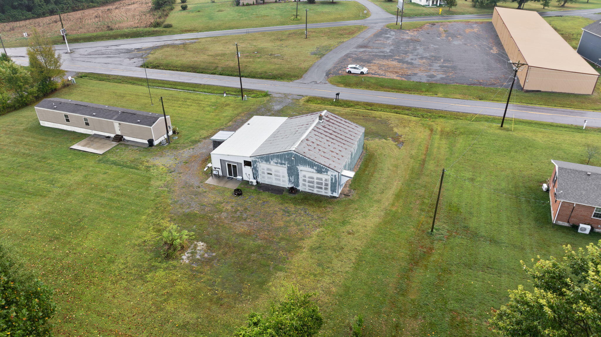 Russell Springs, Kentucky 42642, United States, 3 Bedrooms Bedrooms, ,3 BathroomsBathrooms,Residential,Active,204837