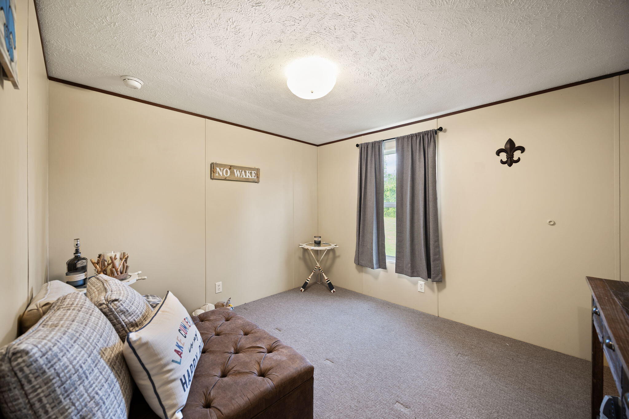 Russell Springs, Kentucky 42642, United States, 3 Bedrooms Bedrooms, ,3 BathroomsBathrooms,Residential,Active,204837