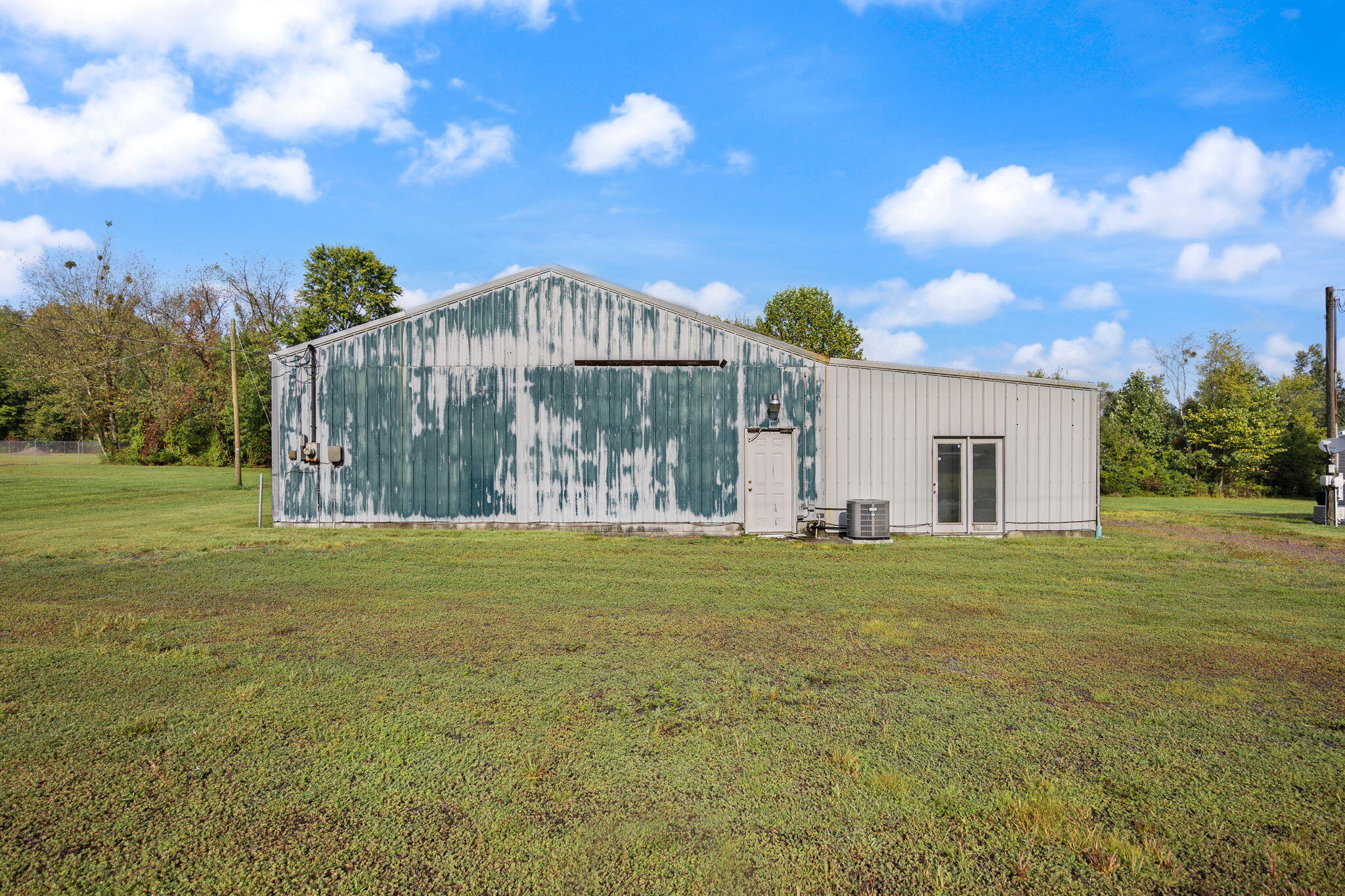 Russell Springs, Kentucky 42642, United States, 3 Bedrooms Bedrooms, ,3 BathroomsBathrooms,Residential,Active,204837