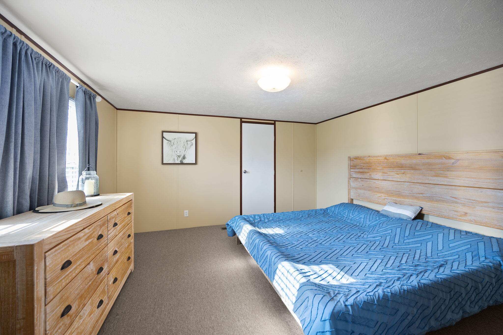 Russell Springs, Kentucky 42642, United States, 3 Bedrooms Bedrooms, ,3 BathroomsBathrooms,Residential,Active,204837