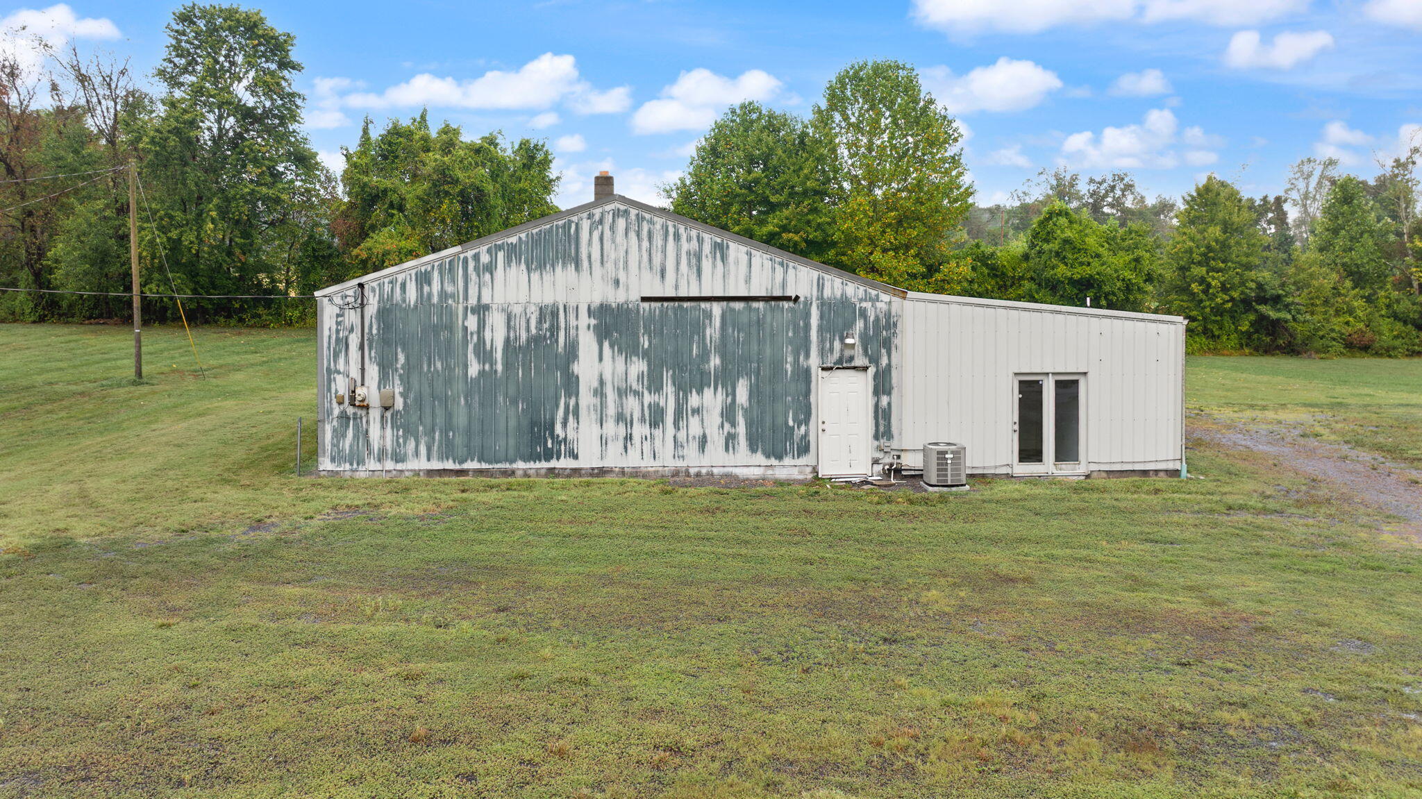 Russell Springs, Kentucky 42642, United States, 3 Bedrooms Bedrooms, ,3 BathroomsBathrooms,Residential,Active,204837