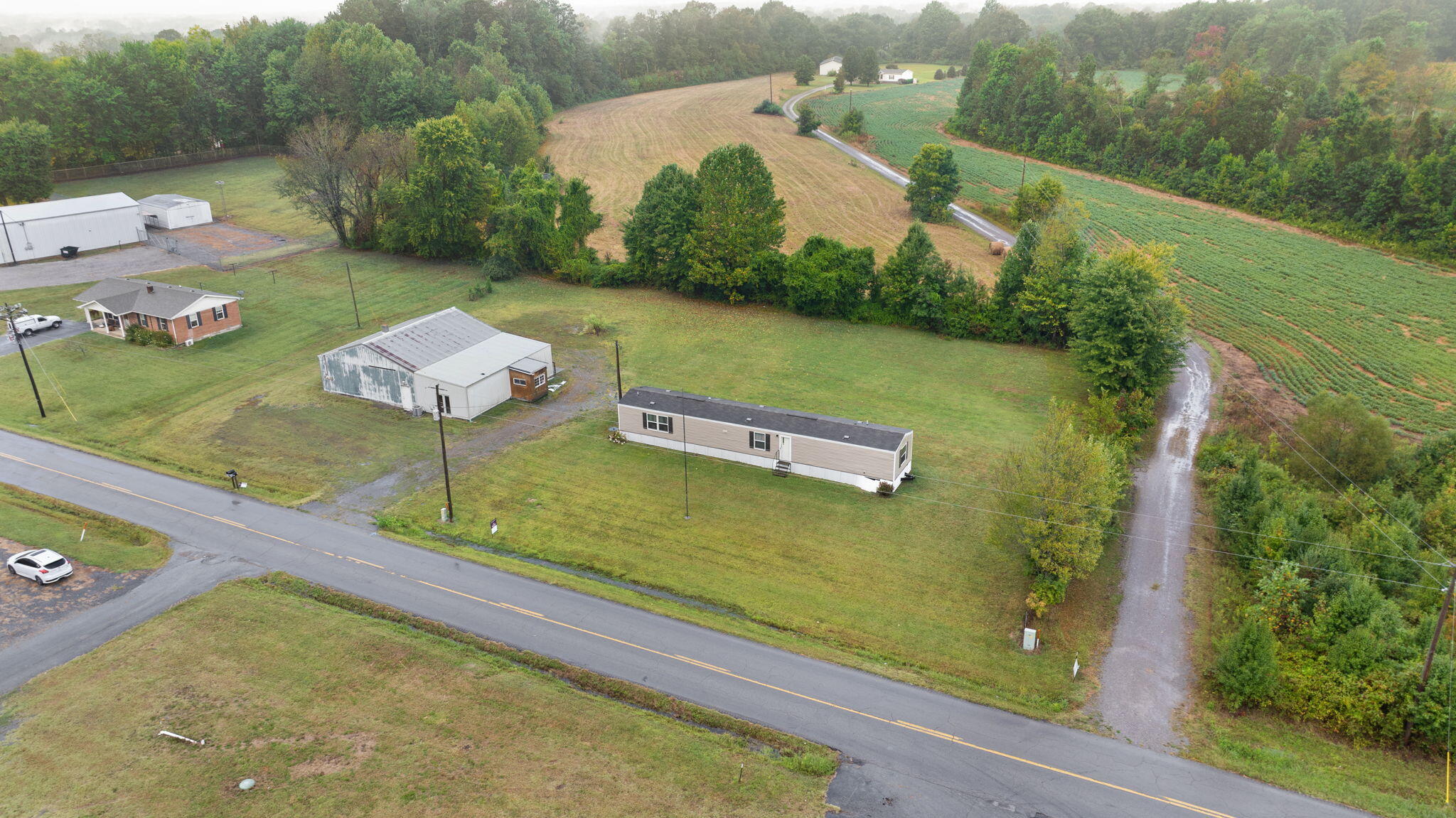 Russell Springs, Kentucky 42642, United States, 3 Bedrooms Bedrooms, ,3 BathroomsBathrooms,Residential,Active,204837