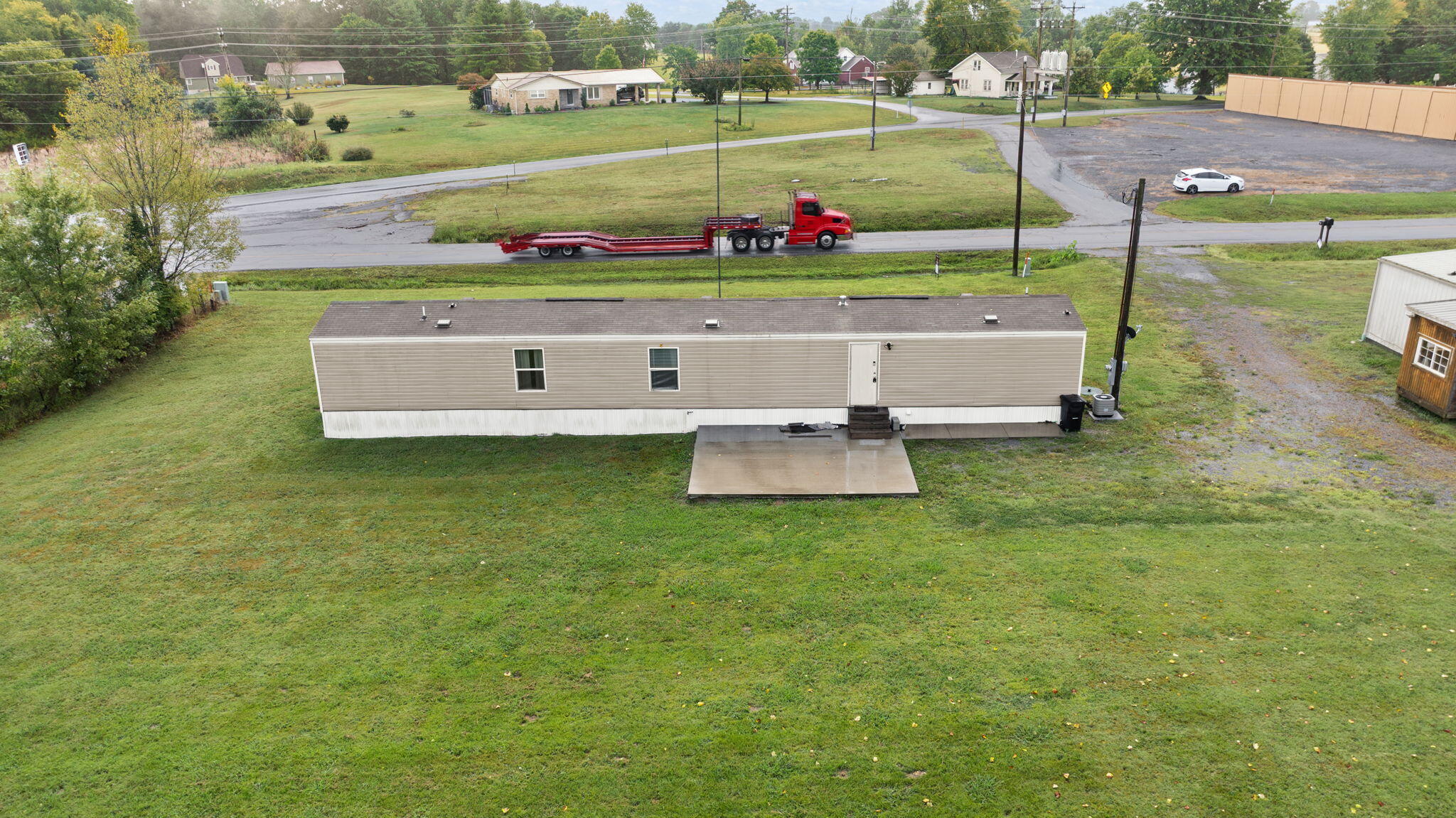 Russell Springs, Kentucky 42642, United States, 3 Bedrooms Bedrooms, ,3 BathroomsBathrooms,Residential,Active,204837