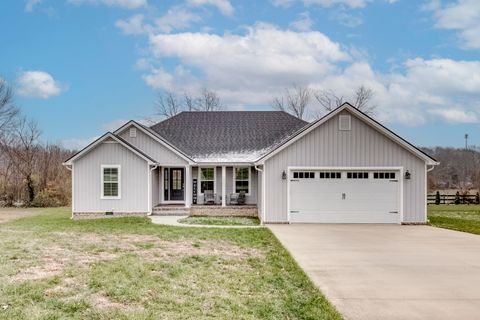 Photo of 143 Allyson Circle, Junction City, KY 40440 (MLS # 25507449)