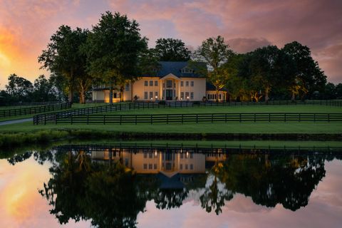 3337-3389 Rushing Wind Lane Lexington KY 40511