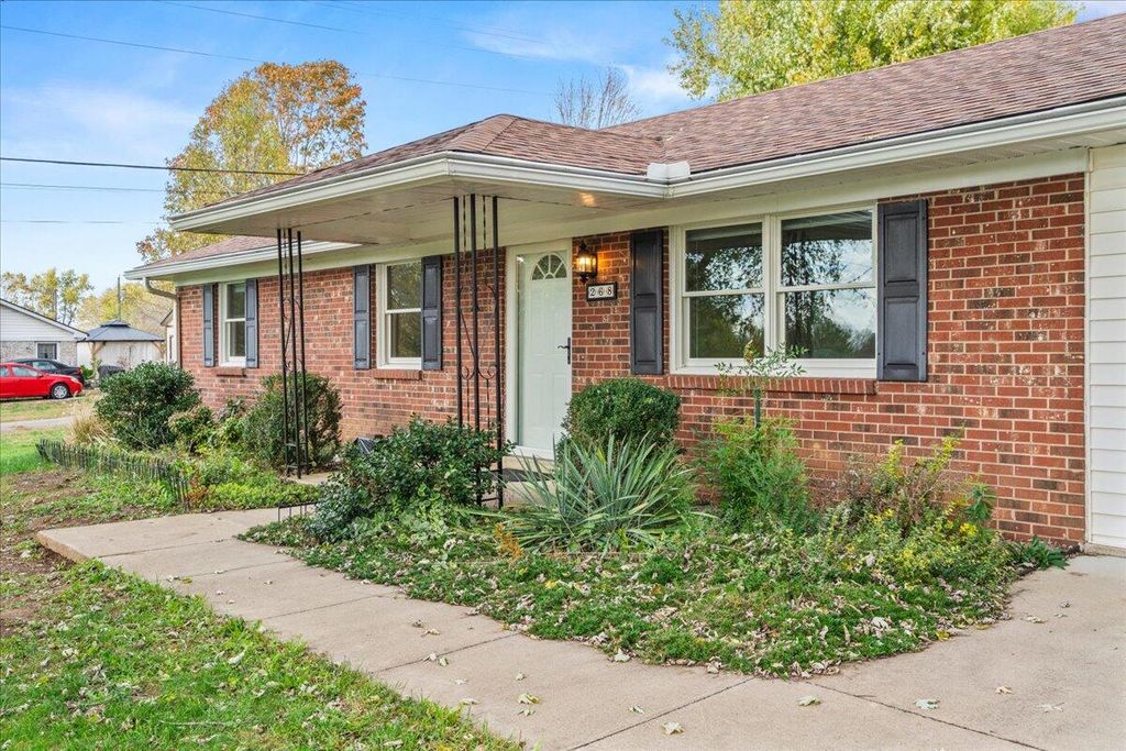 Photo of 268 Murphy Lane, Nicholasville, KY 40356 (MLS # 25505234)