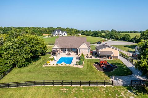 Photo of 520 Chrisman Oaks Trail, Nicholasville, KY 40356 (MLS # 25013127)