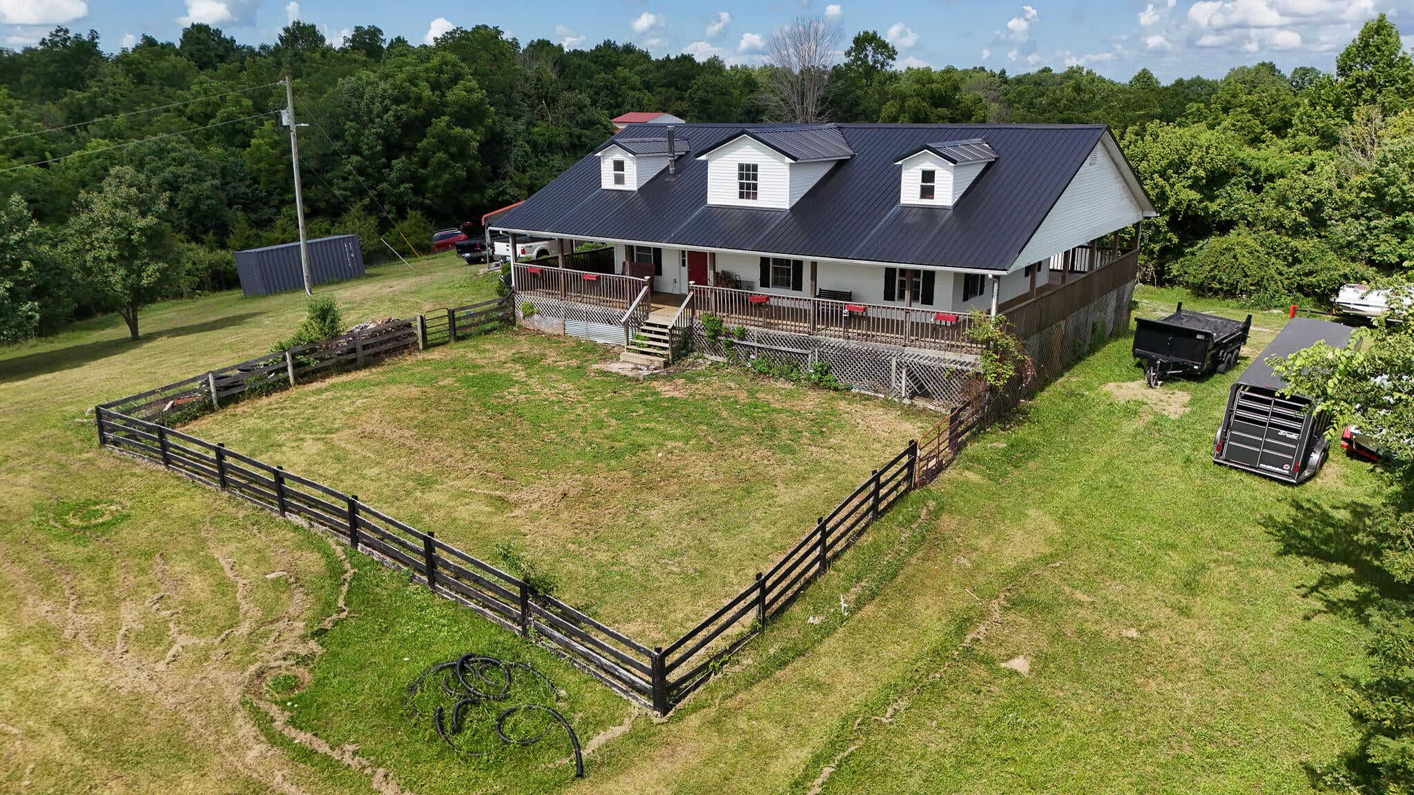 2010 Grapevine Road - Photo 2