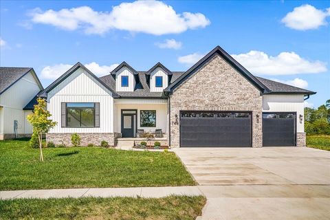 Photo of 749 Azalea Lane, Versailles, KY 40383 (MLS # 25503760)