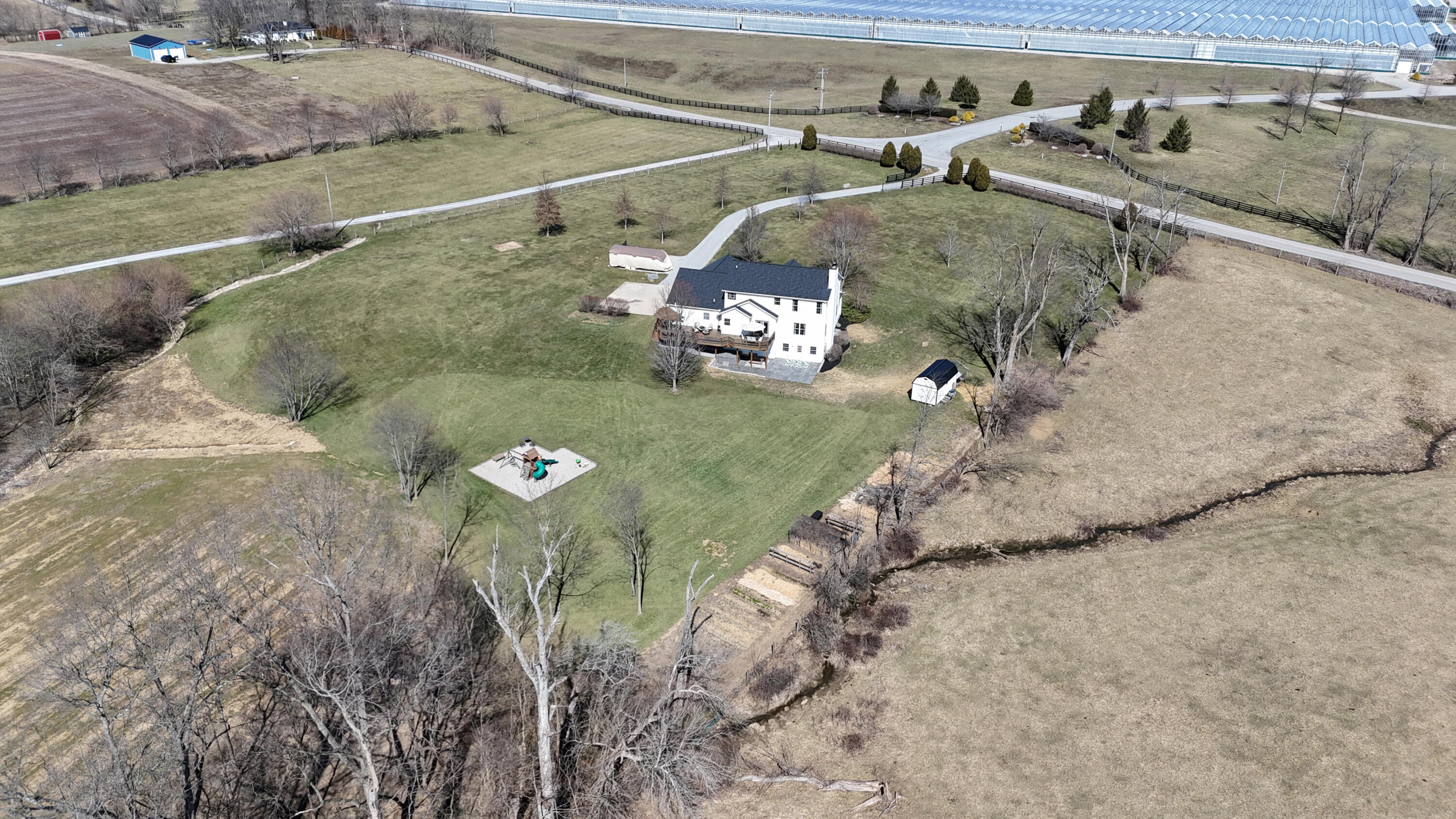 Paris, Kentucky 40361, United States, 4 Bedrooms Bedrooms, ,4 BathroomsBathrooms,Residential,Active,91909