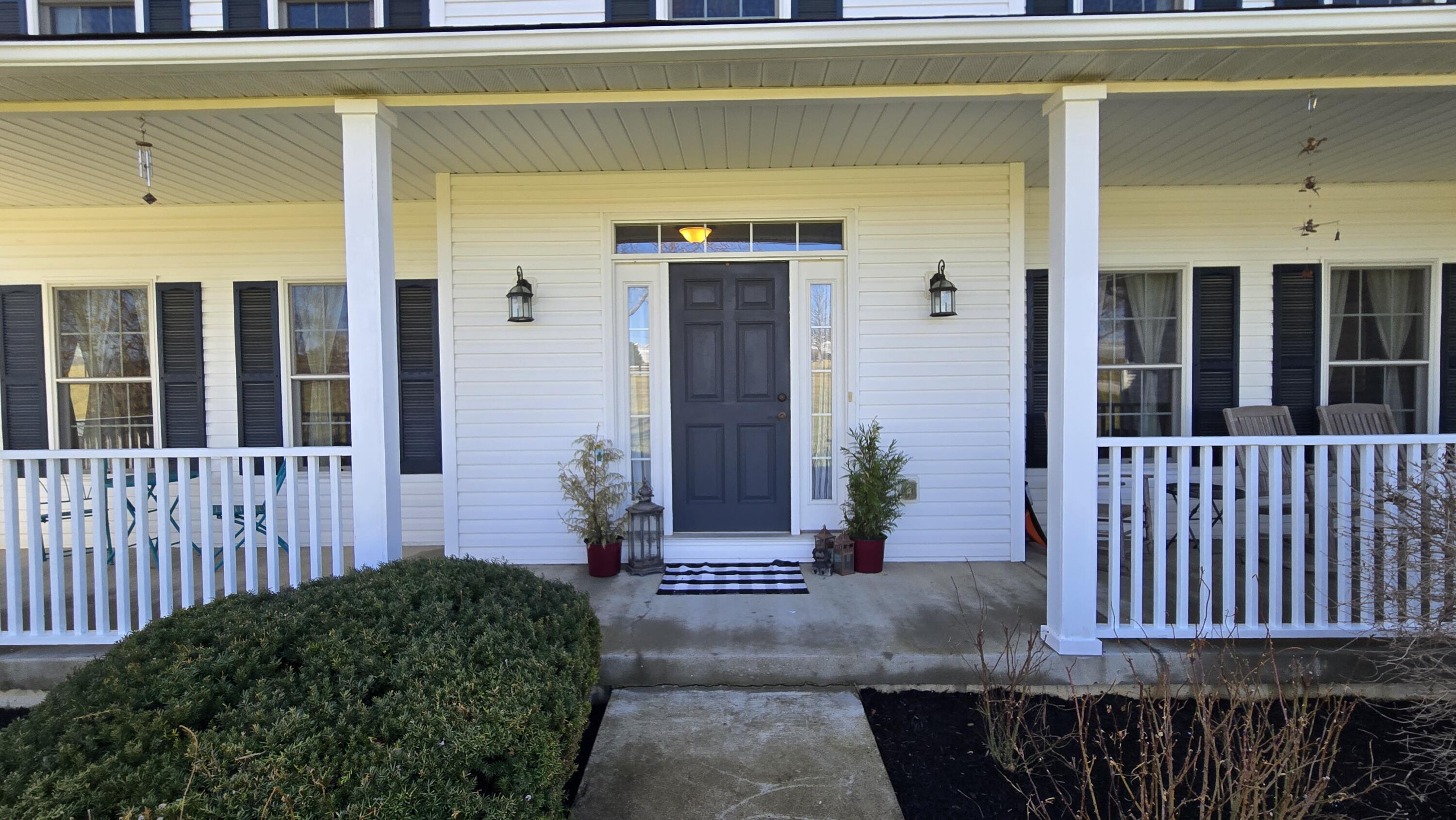 Paris, Kentucky 40361, United States, 4 Bedrooms Bedrooms, ,4 BathroomsBathrooms,Residential,Active,91909