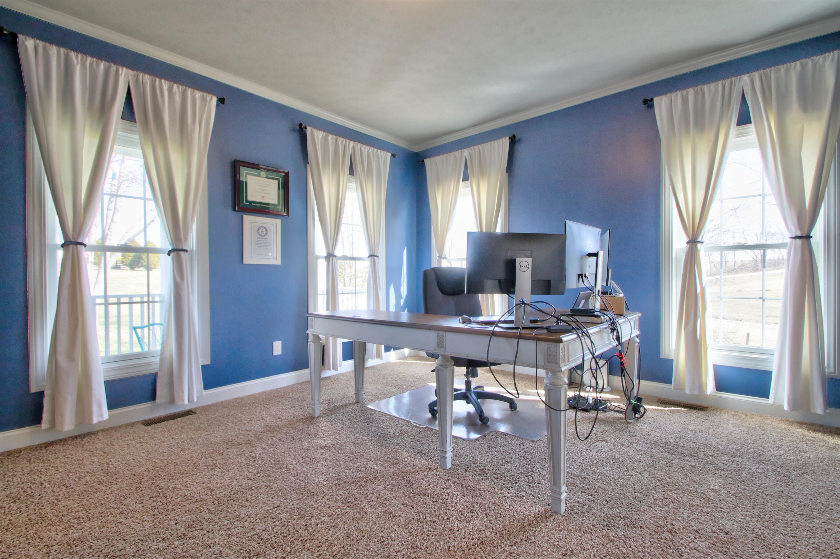 Paris, Kentucky 40361, United States, 4 Bedrooms Bedrooms, ,4 BathroomsBathrooms,Residential,Active,91909