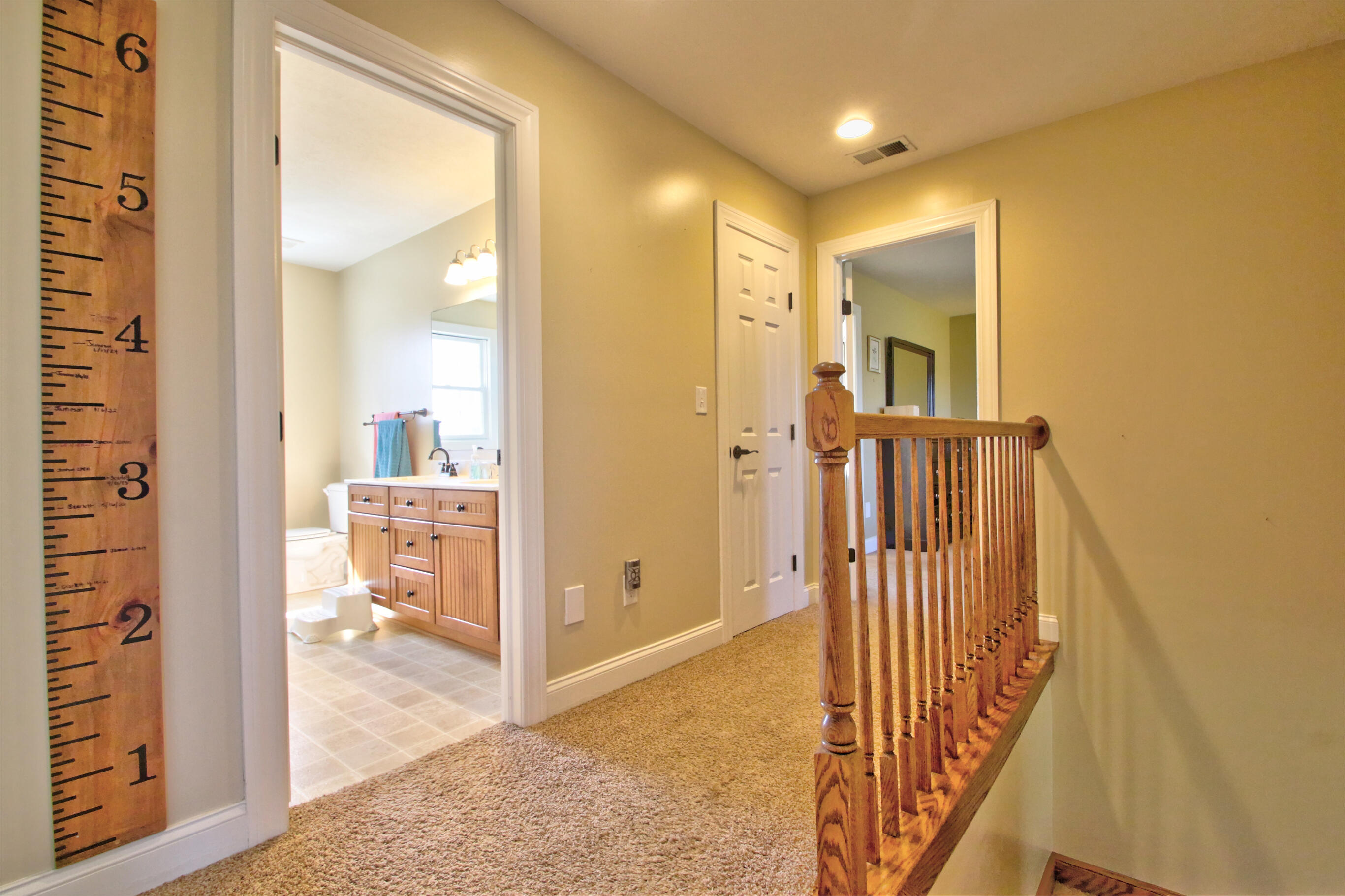 Paris, Kentucky 40361, United States, 4 Bedrooms Bedrooms, ,4 BathroomsBathrooms,Residential,Active,91909